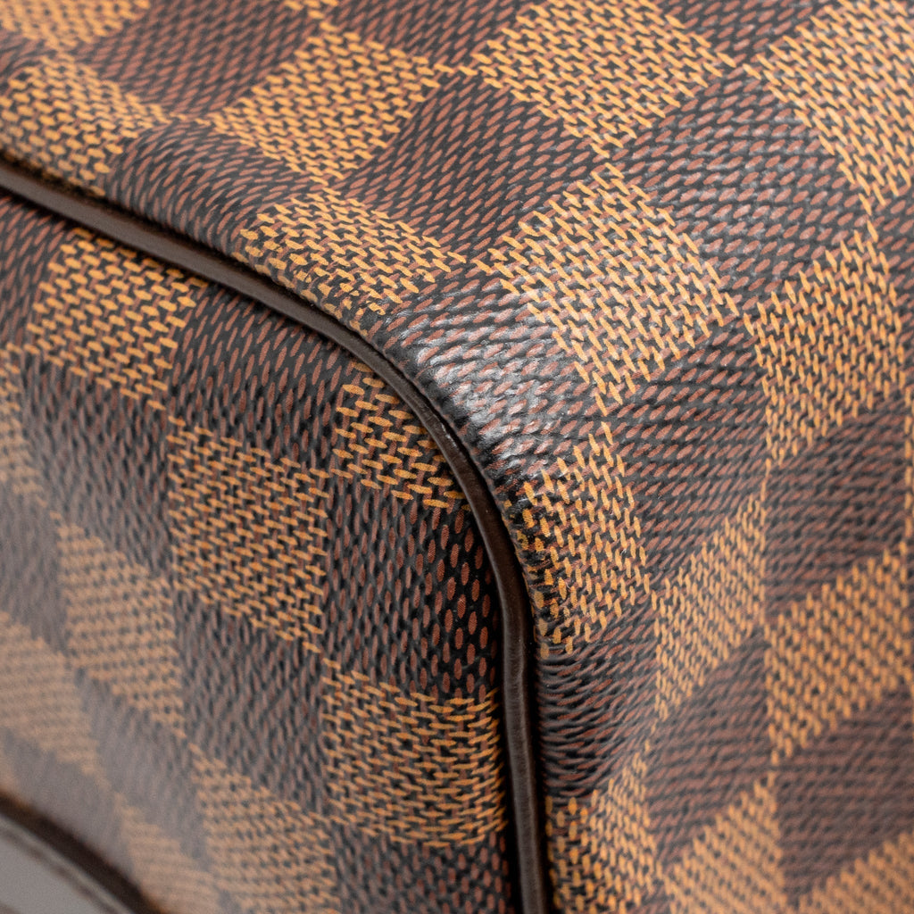 louis-vuitton-speedy-bandouliere-30-damier-ebene-canvas-ghw-1