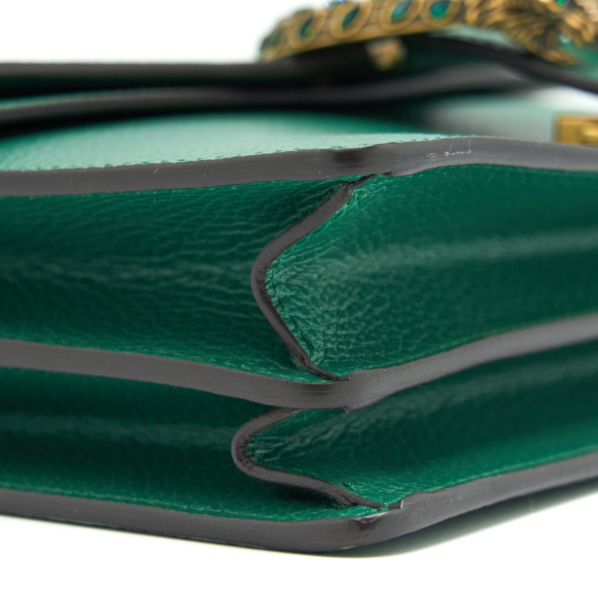 gucci-small-dionysus-leather-shoulder-bag-green