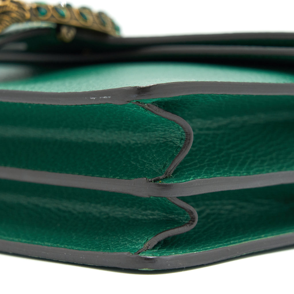gucci-small-dionysus-leather-shoulder-bag-green
