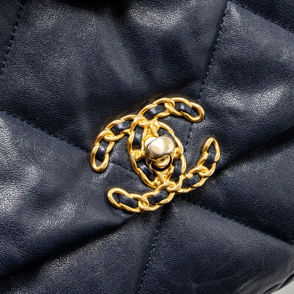 chanel-large-19-bag-lambskin-navy-multicoloured-hardware