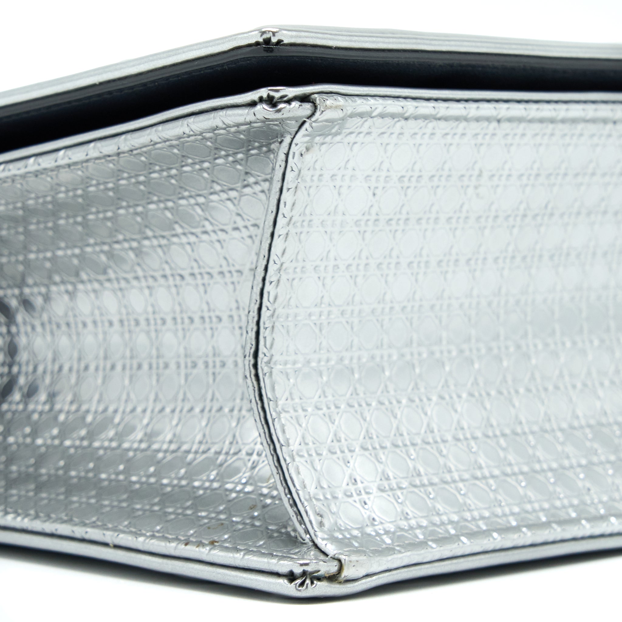 dior-medium-diorma-bag-in-metallic-silver-shw