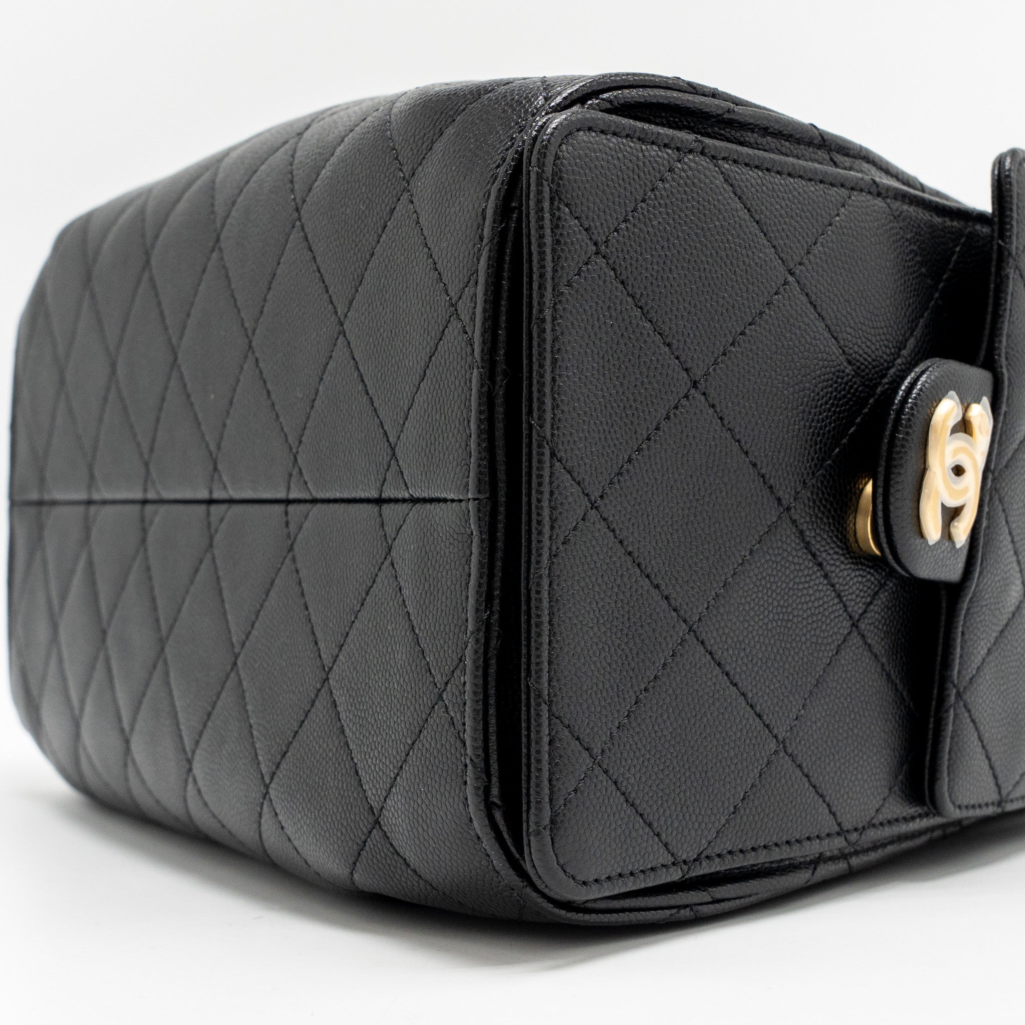 chanel-25-small-handbag-grained-calfskin-black-ghw-microchip-copy