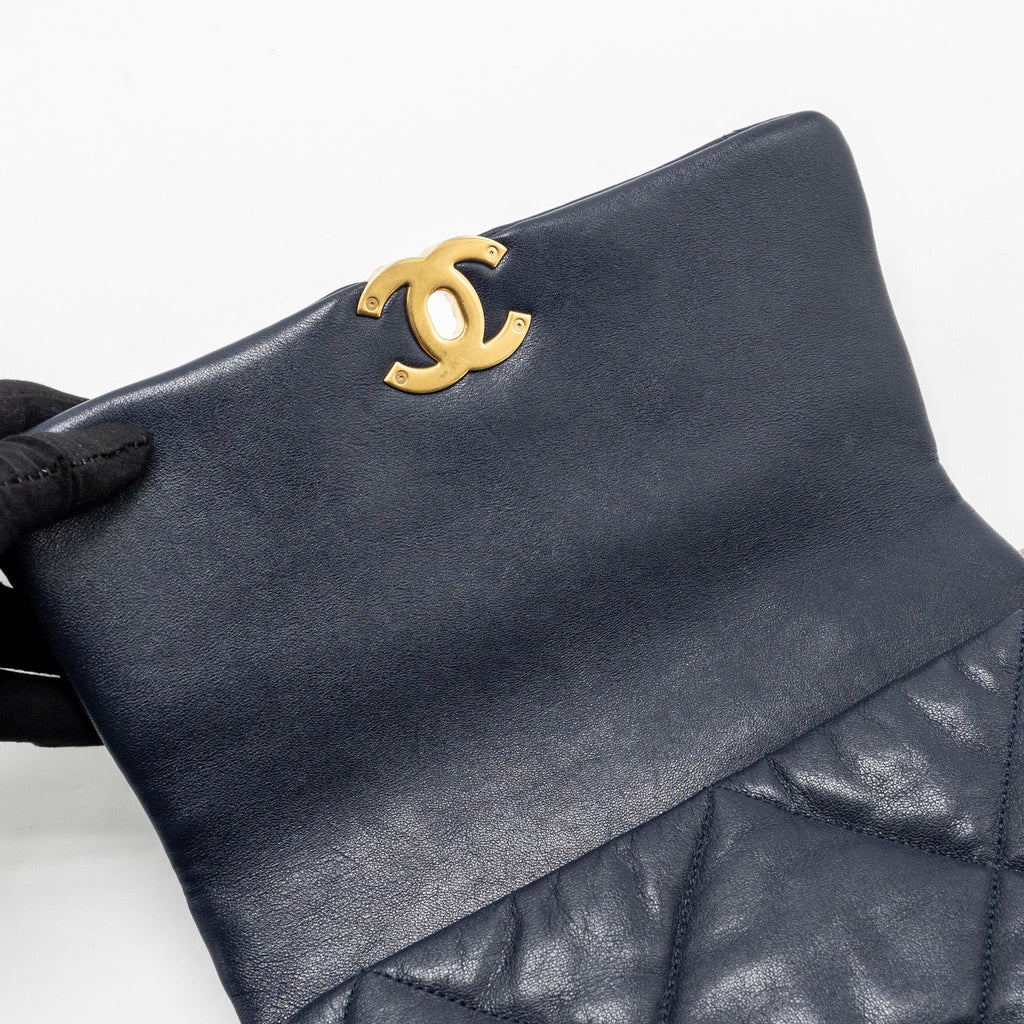 chanel-large-19-bag-lambskin-navy-multicoloured-hardware