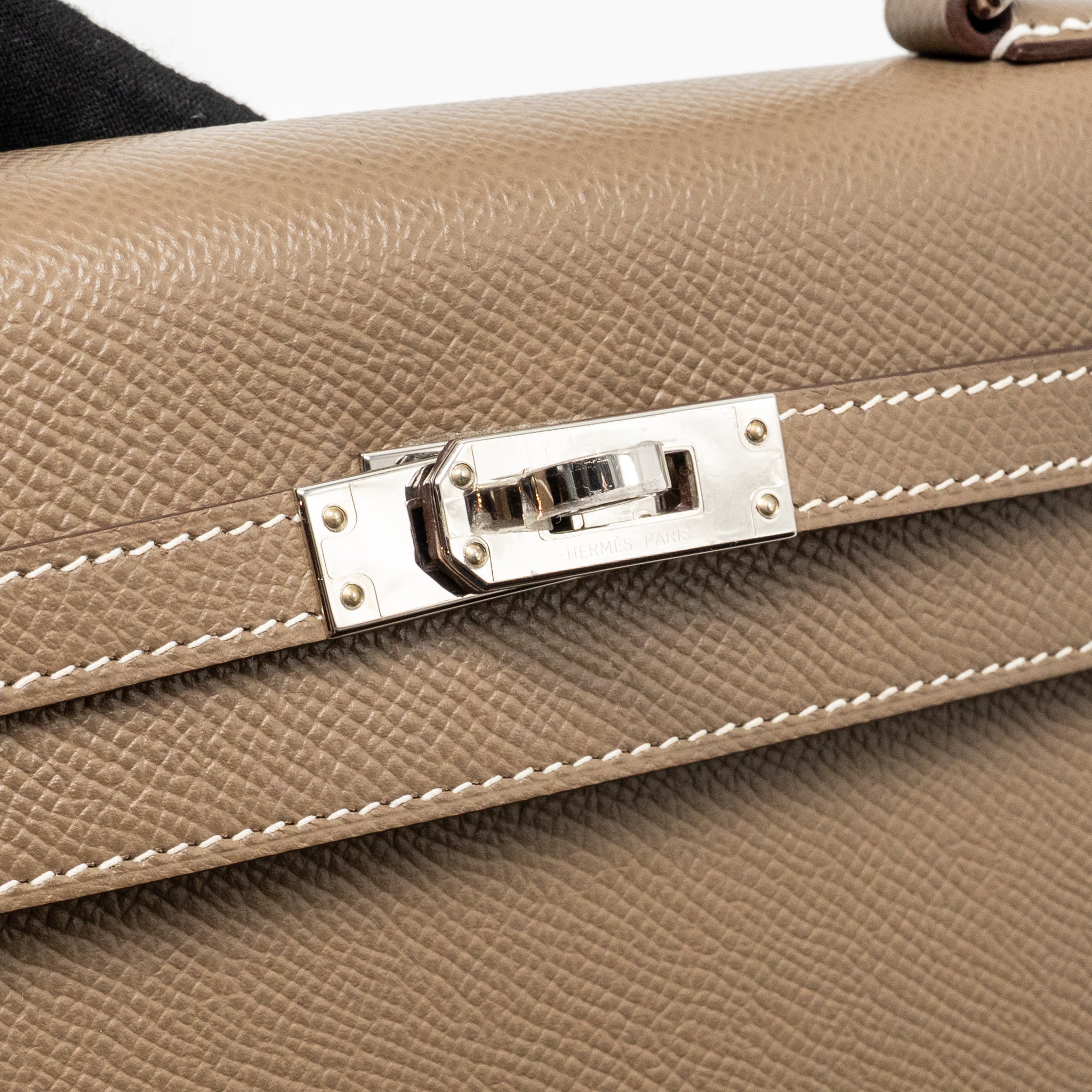 hermes-kelly-25-epsom-etoupe-shw-stamp-w-copy-copy