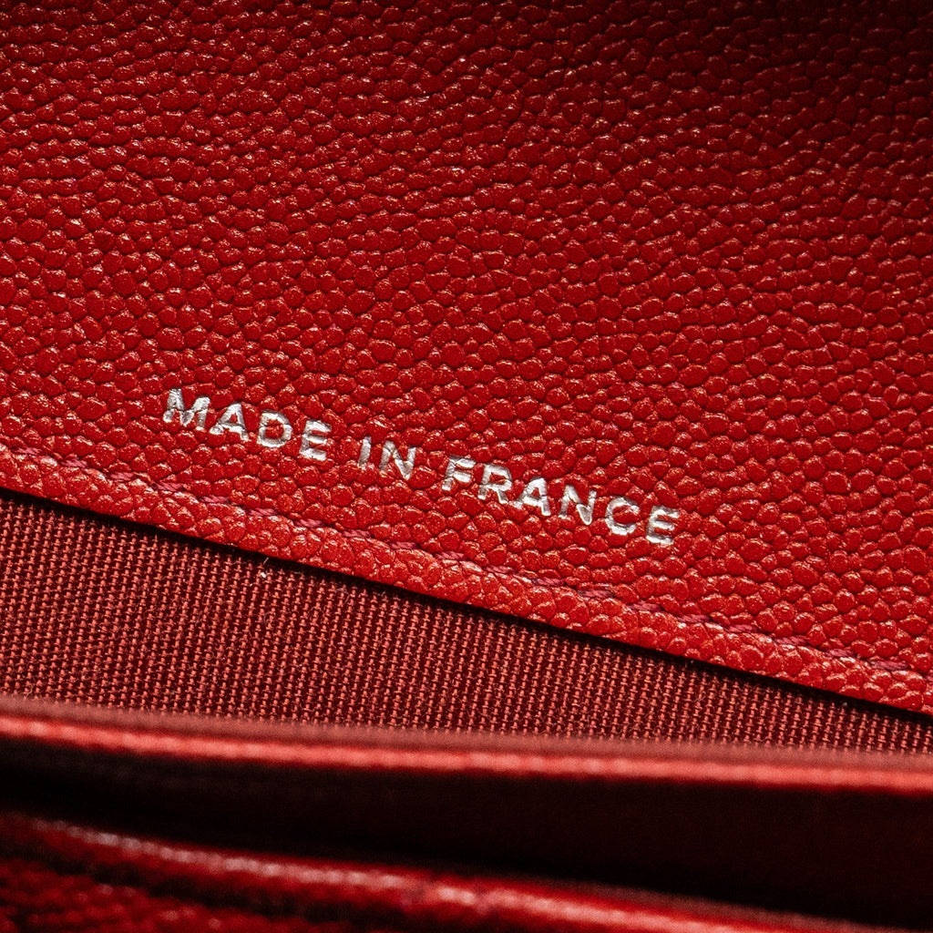 chanel-boy-flap-card-holder-caviar-red-shw