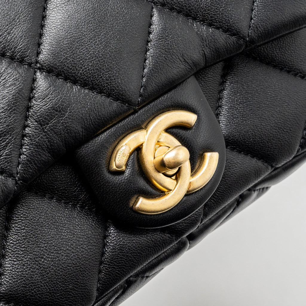 chanel-mini-square-flap-bag-with-giant-chain-lambskin-ghw-microchip-copy