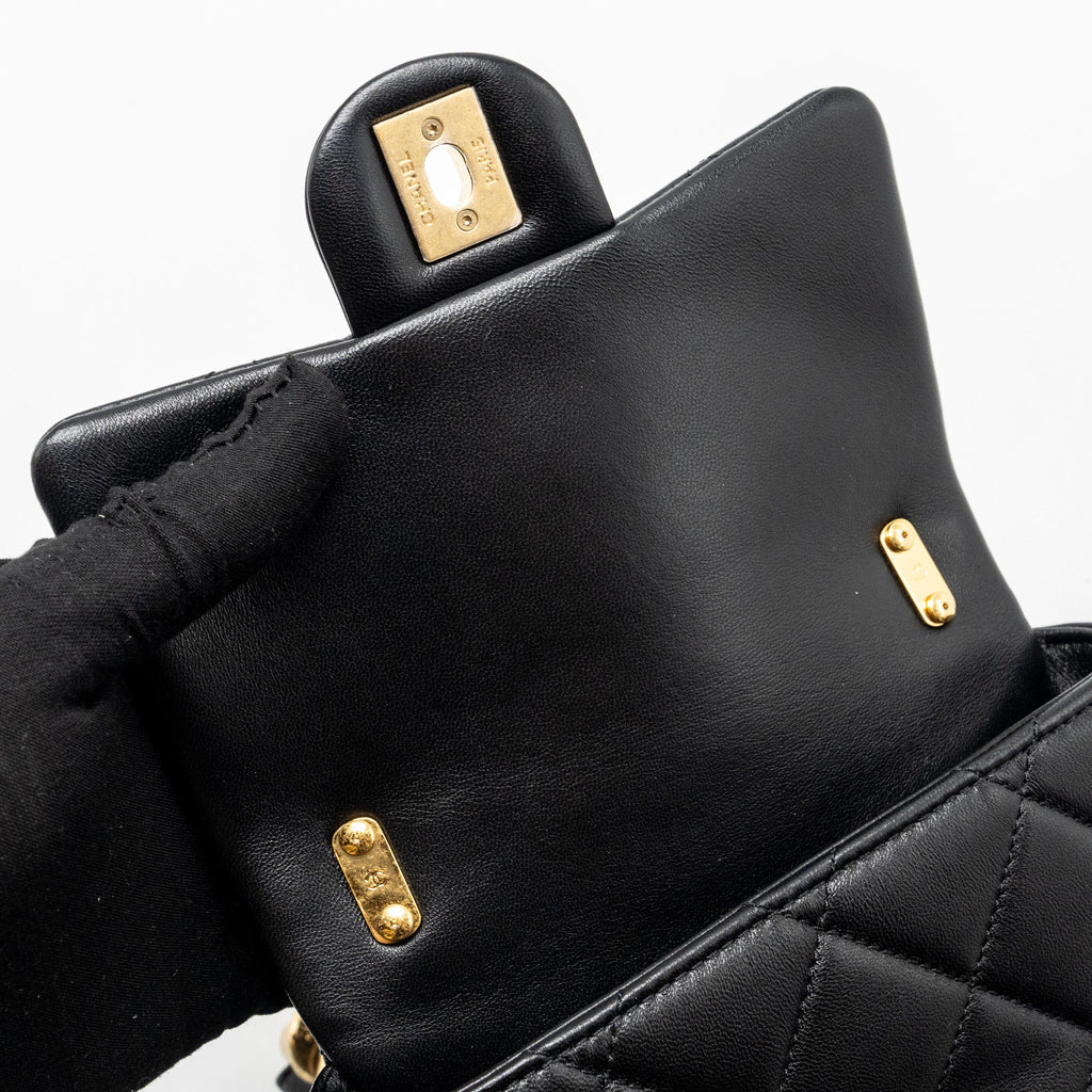 chanel-mini-square-flap-bag-with-giant-chain-lambskin-ghw-microchip-copy