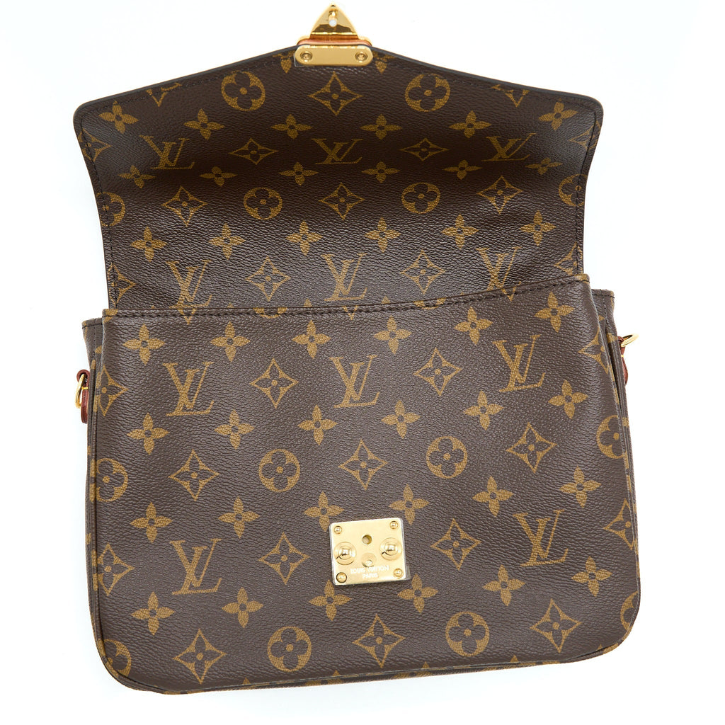 louis-vuitton-pochette-metis-monogram-canvas-ghw-2