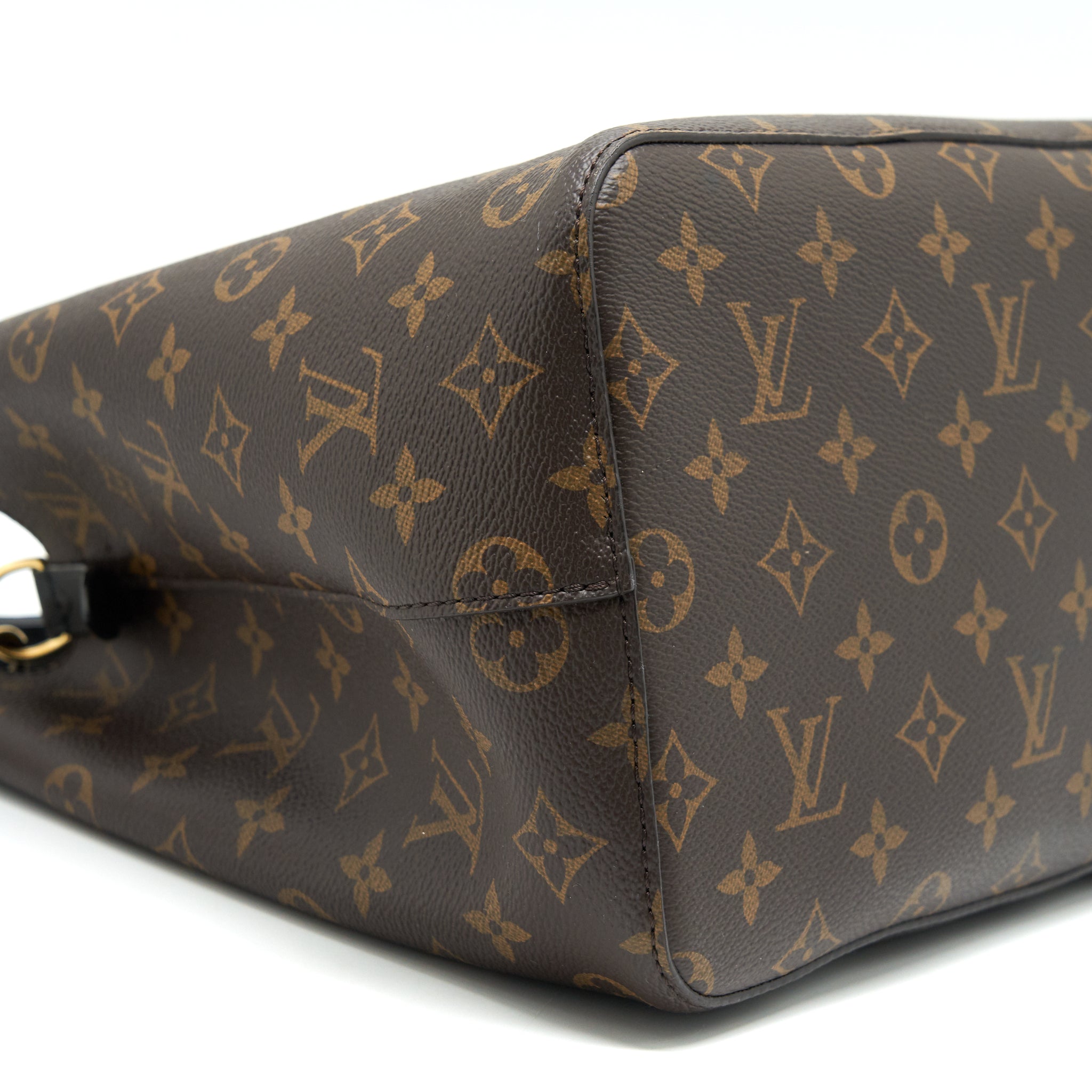 louis-vuitton-neonoe-monogram-black