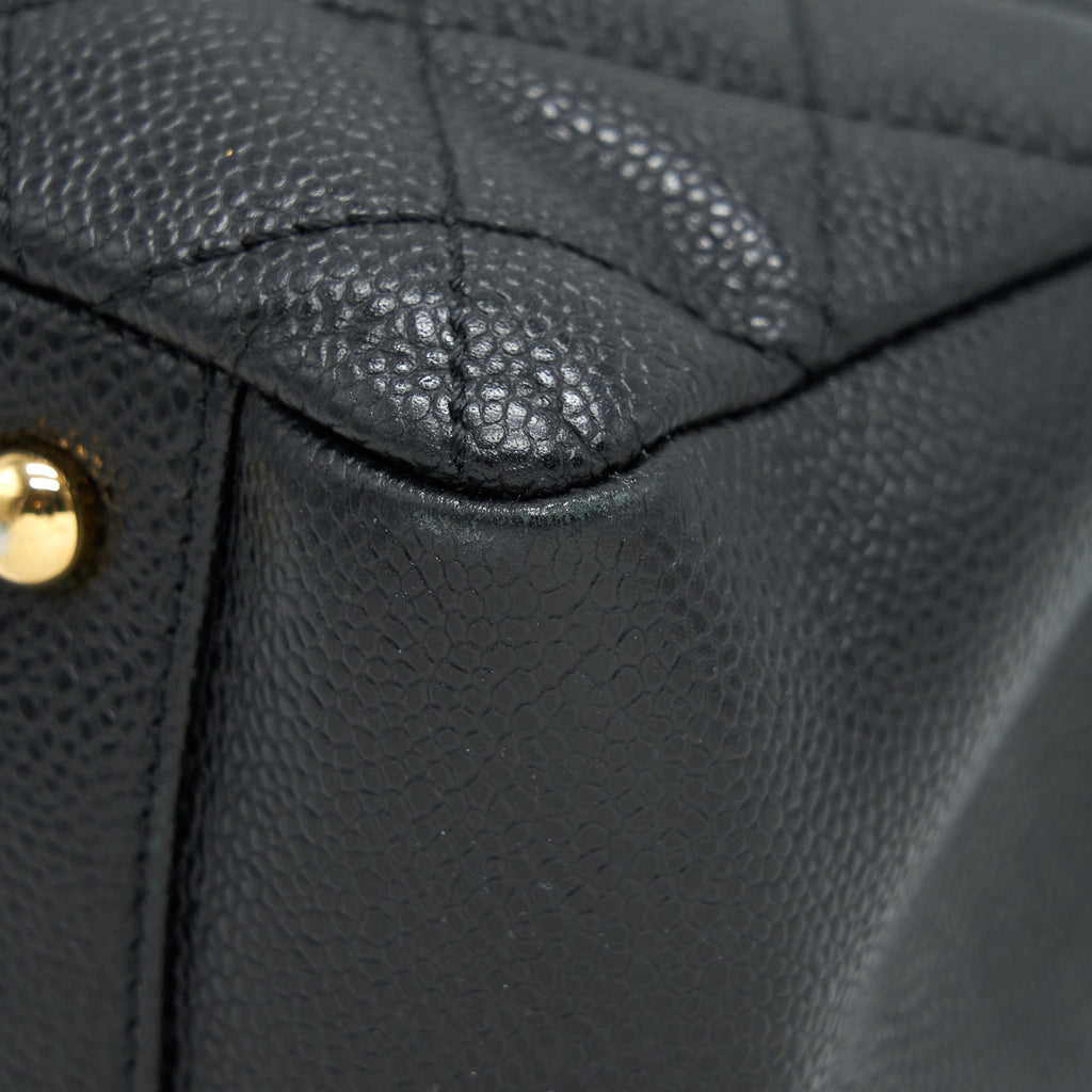 chanel-gran-shopping-tote-caviar-ghw
