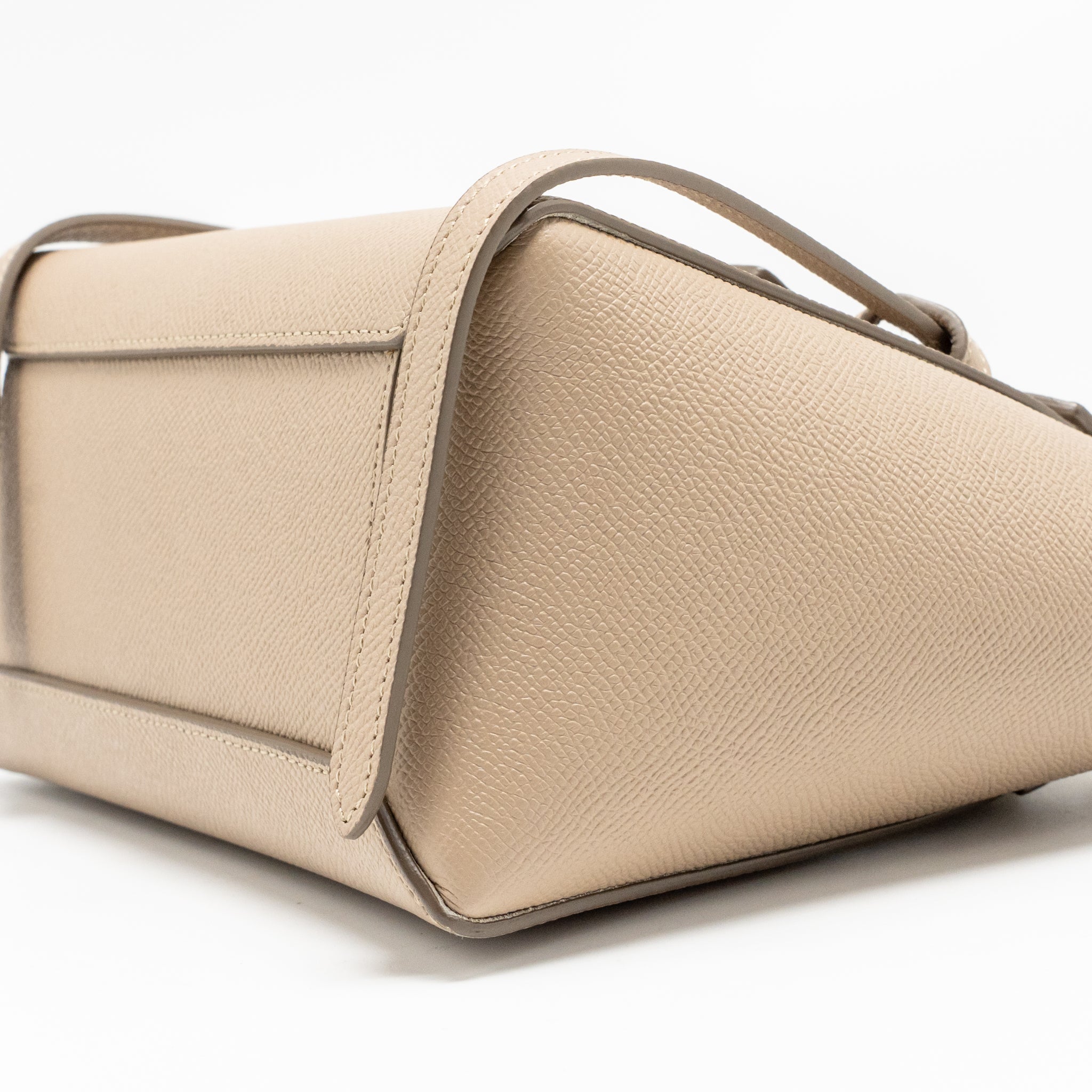 celine-nano-belt-bag-grained-calfskin-beige-ghw