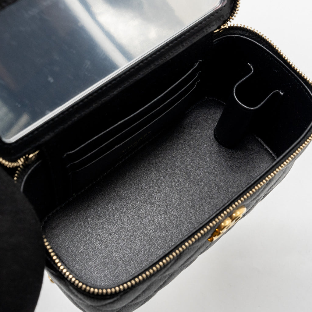 chanel-coco-love-long-vanity-with-adjustable-chain-caviar-black-ghwmicrochip