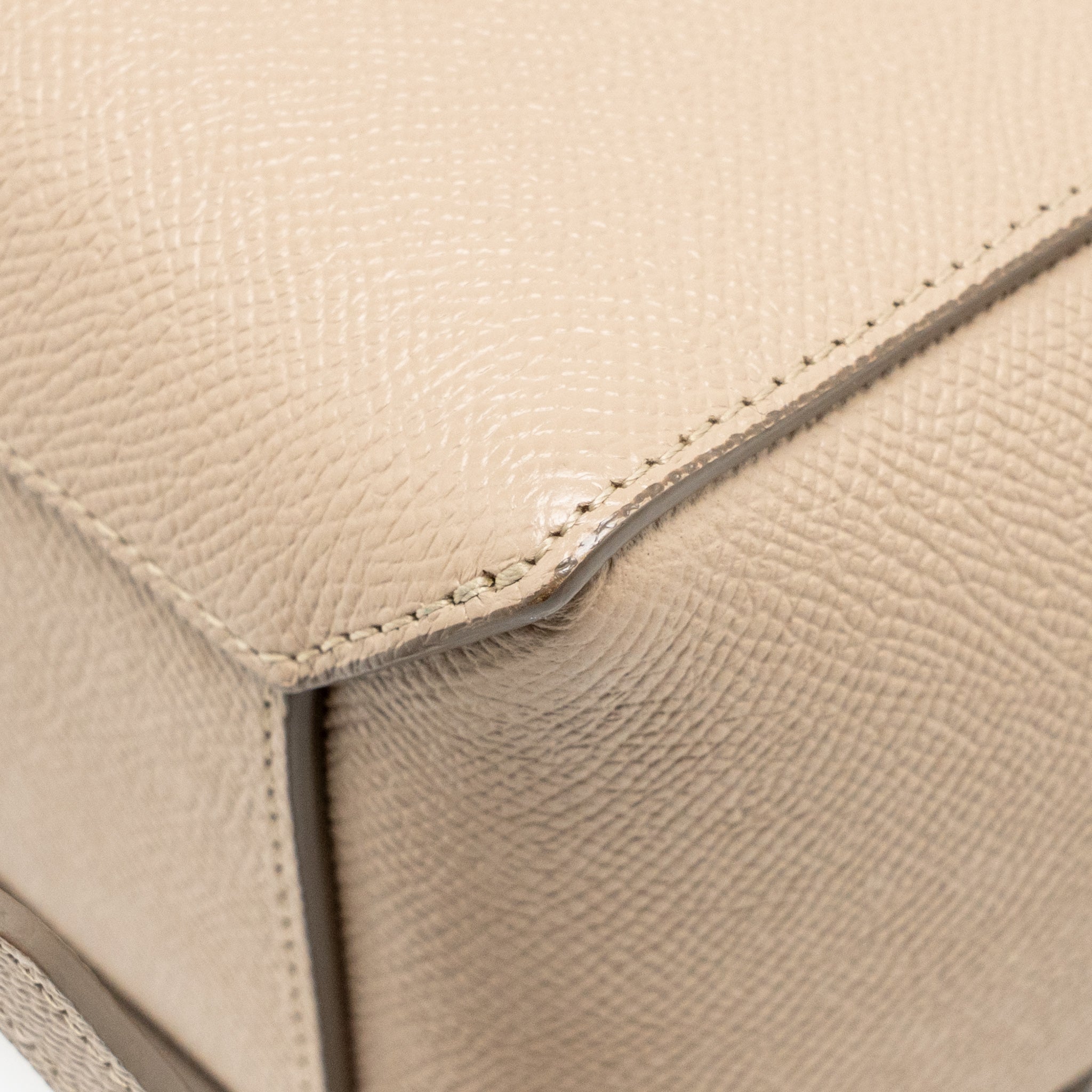 celine-nano-belt-bag-grained-calfskin-beige-ghw