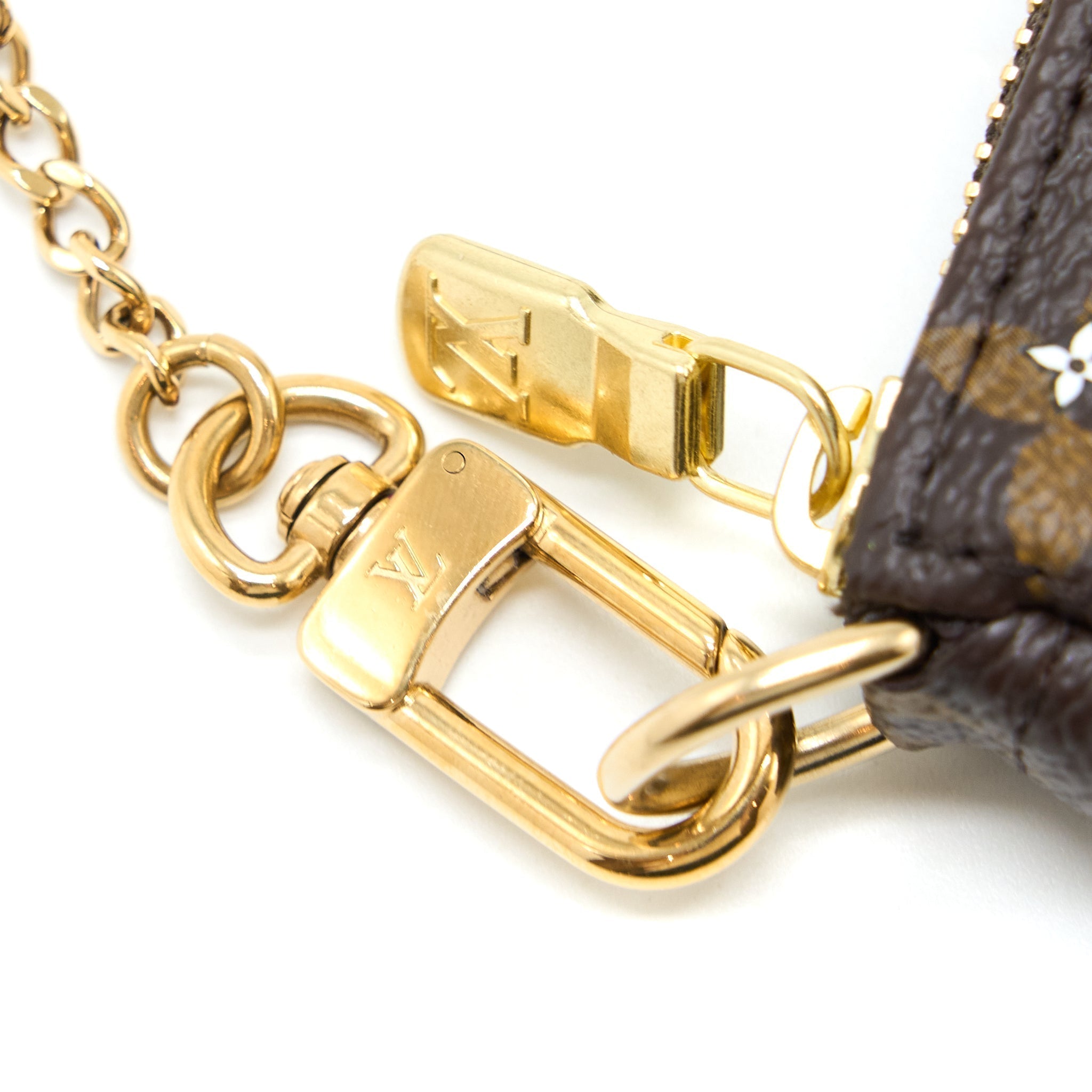 louis-vuitton-2019-limited-mini-pochette-accessories-monogram-canvas-ghw