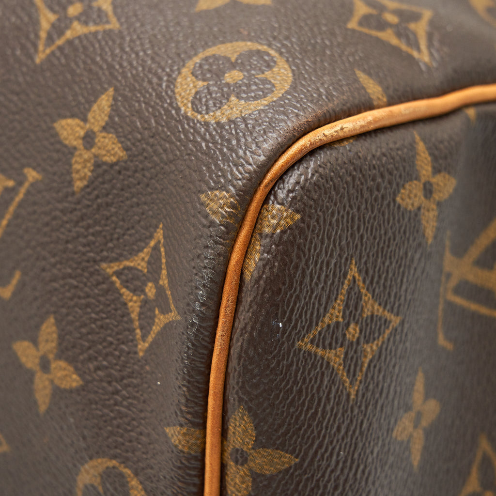 louis-vuitton-overnight-travel-bag-monogram