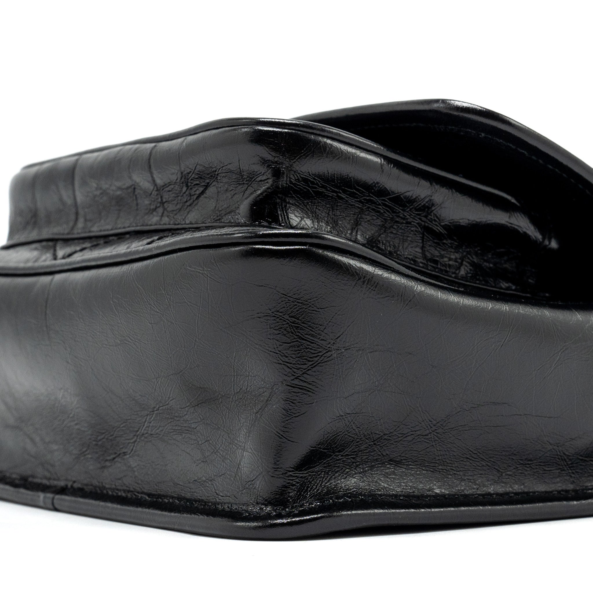 saint-laurent-niki-baby-leather-black-black-shw