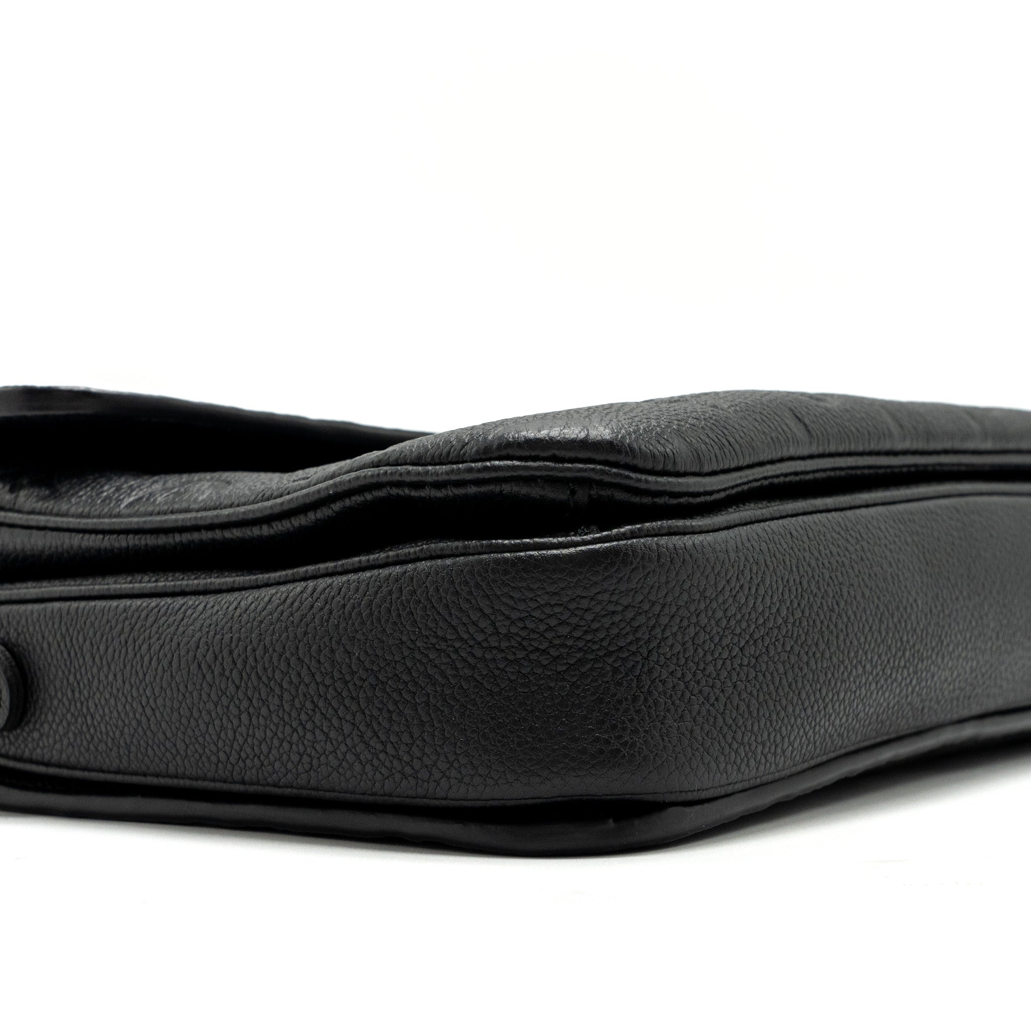louis-vuitton-pochette-metis-empreinte-black-ghw