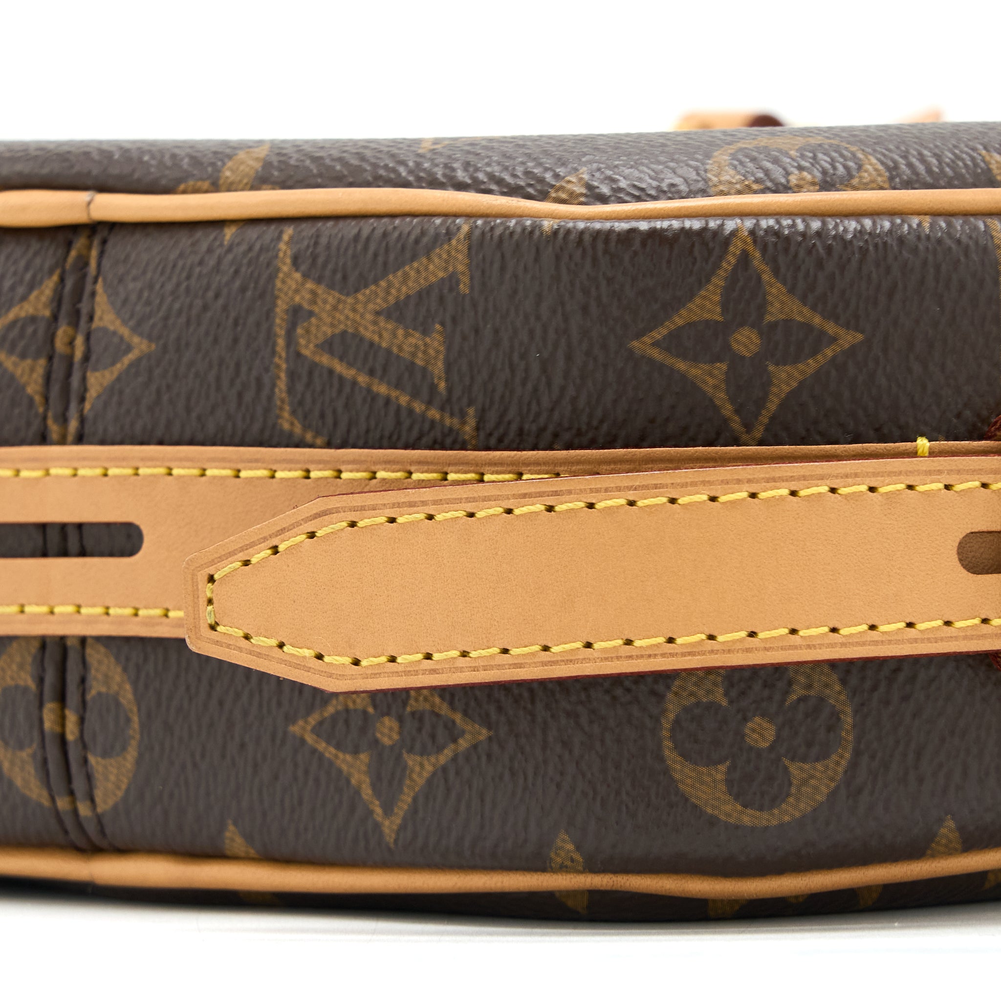 louis-vuitton-boite-chapeau-souple-mm-monogram-canvas-ghw