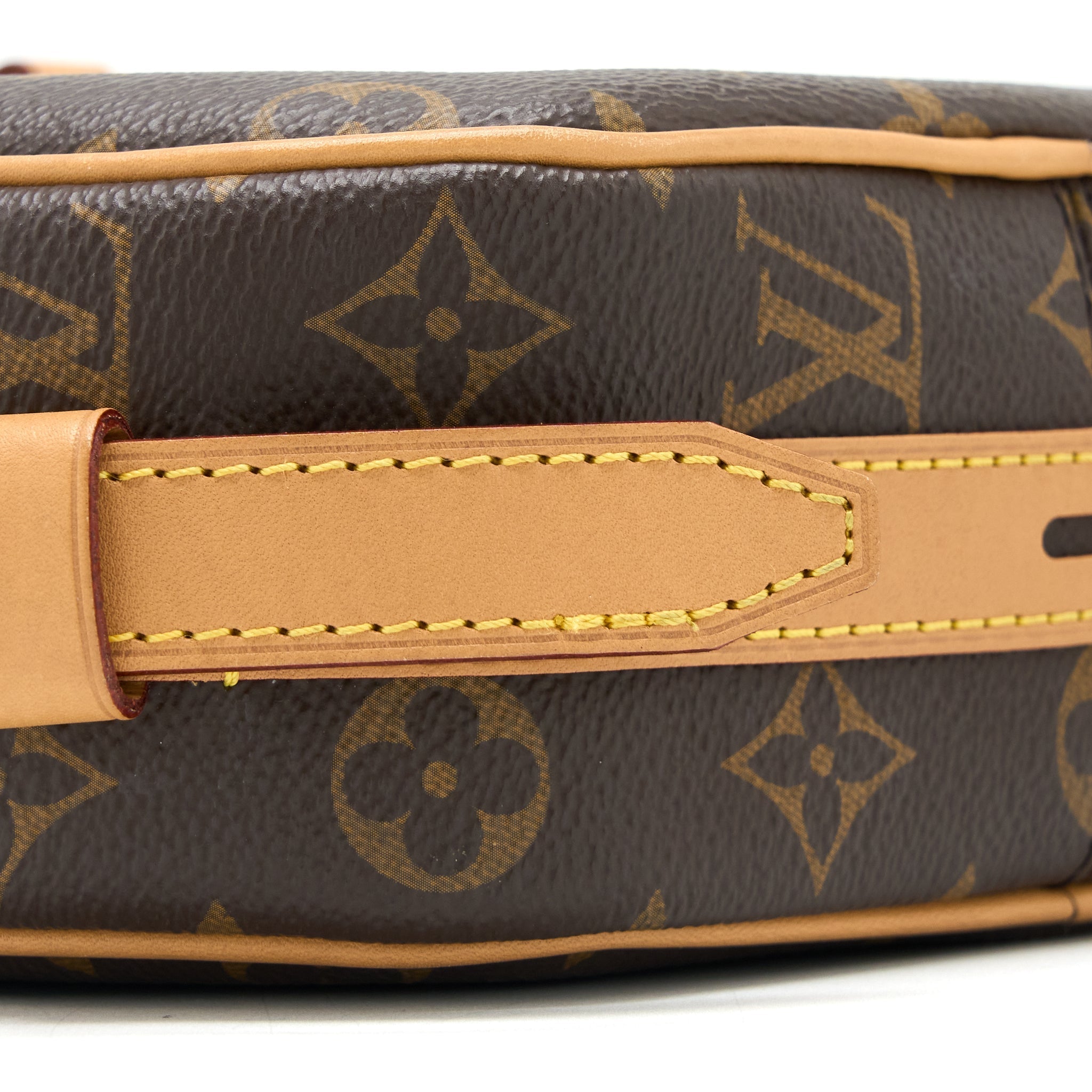 louis-vuitton-boite-chapeau-souple-mm-monogram-canvas-ghw