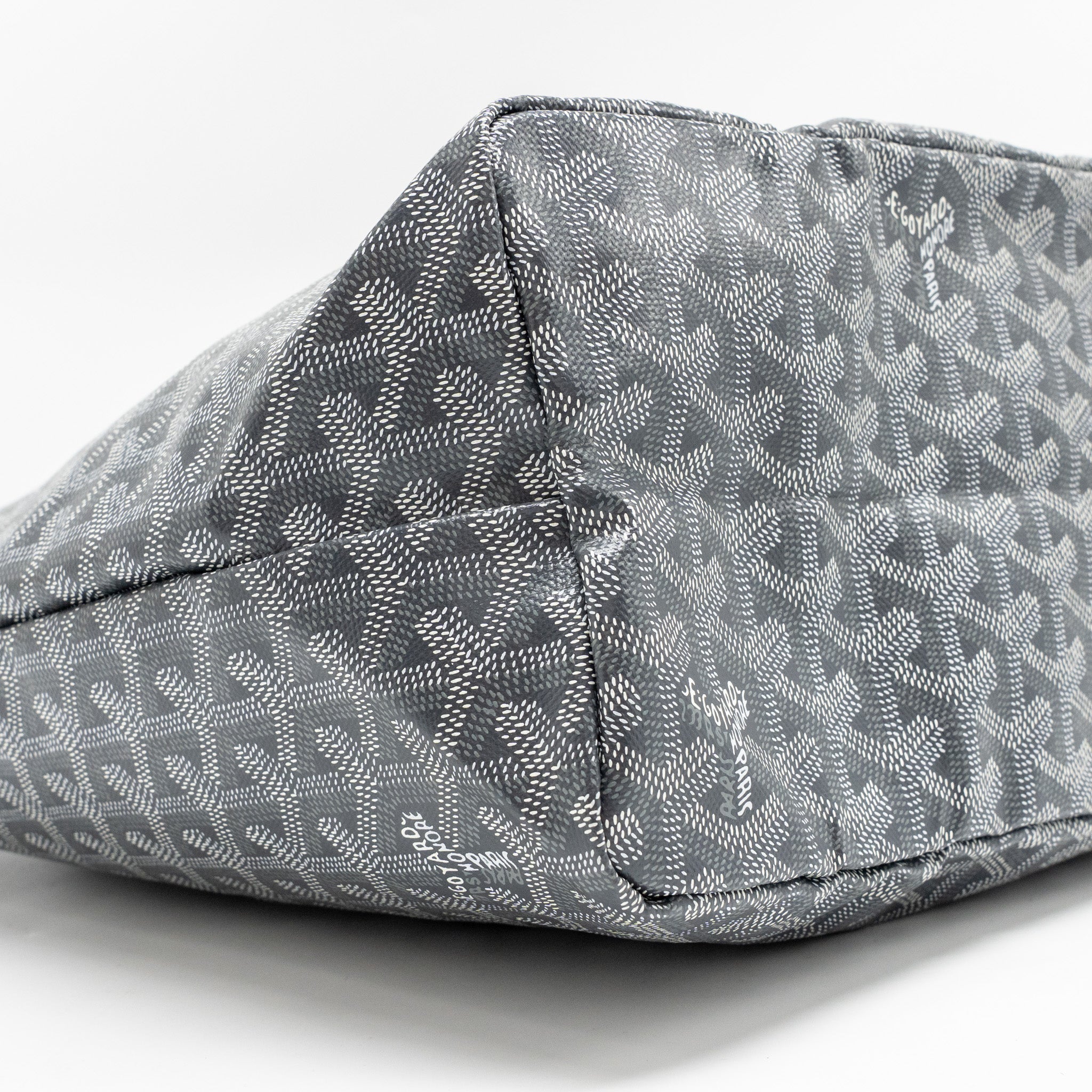 goyard-saint-louis-pm-tote-goyardline-canvas-grey-shw