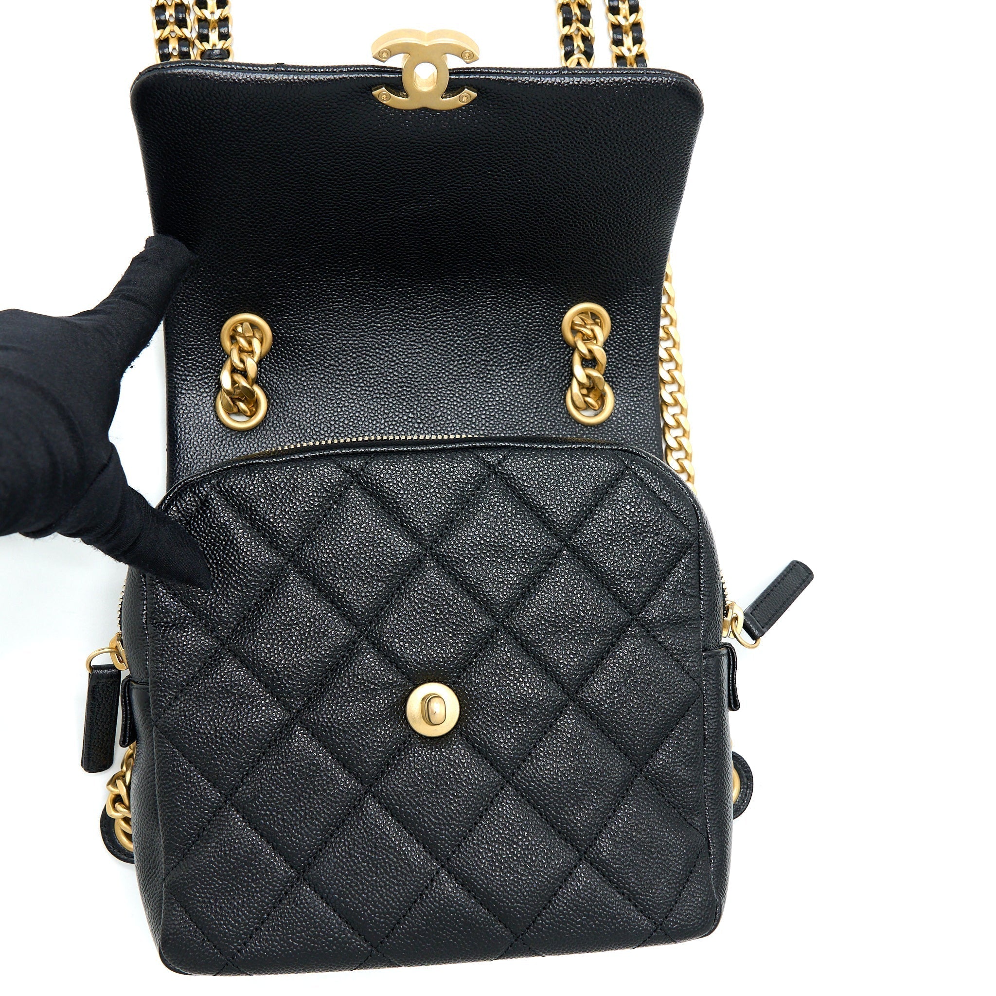 chanel-22p-flap-backpack-caviar-black-ghw-microchip