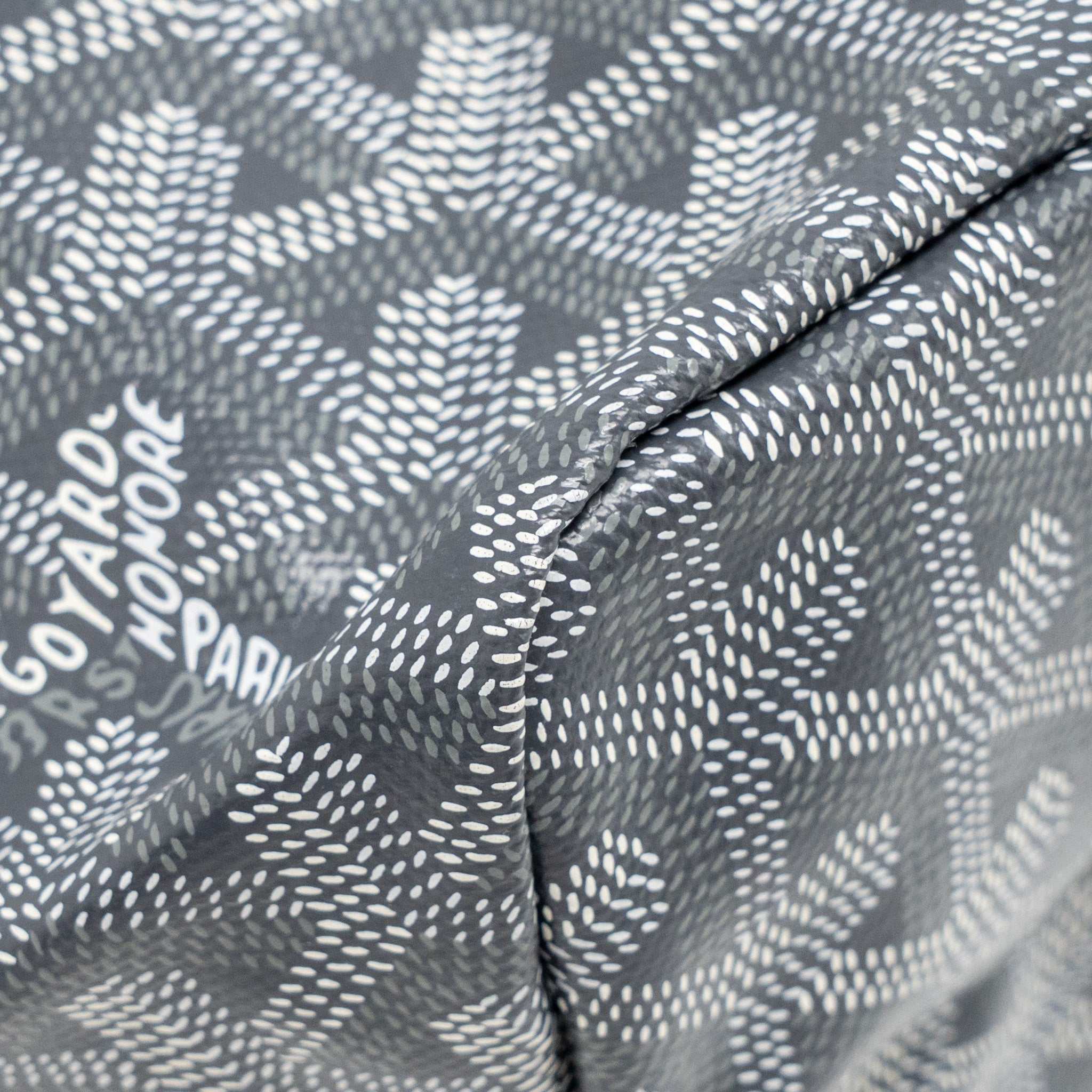 goyard-saint-louis-pm-tote-goyardline-canvas-grey-shw