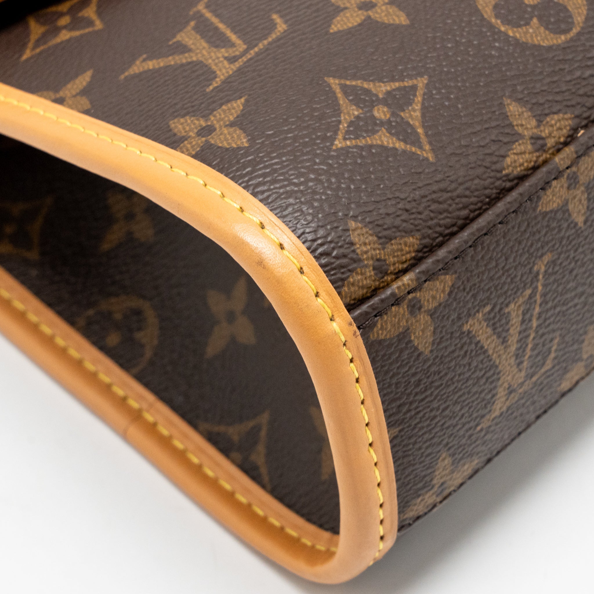 louis-vuitton-ivy-bag-monogram-canvas-ghw