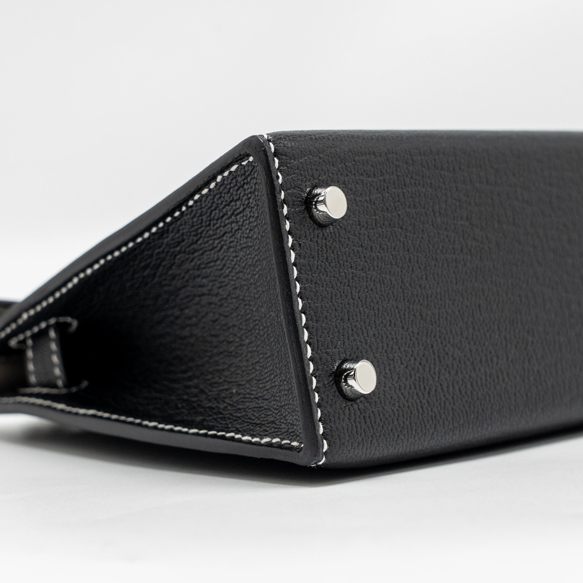 hermes-mini-kelly-ii-special-order-chevre-mysore-black-gris-perle-white-stitching-shw-stamp-w-copy