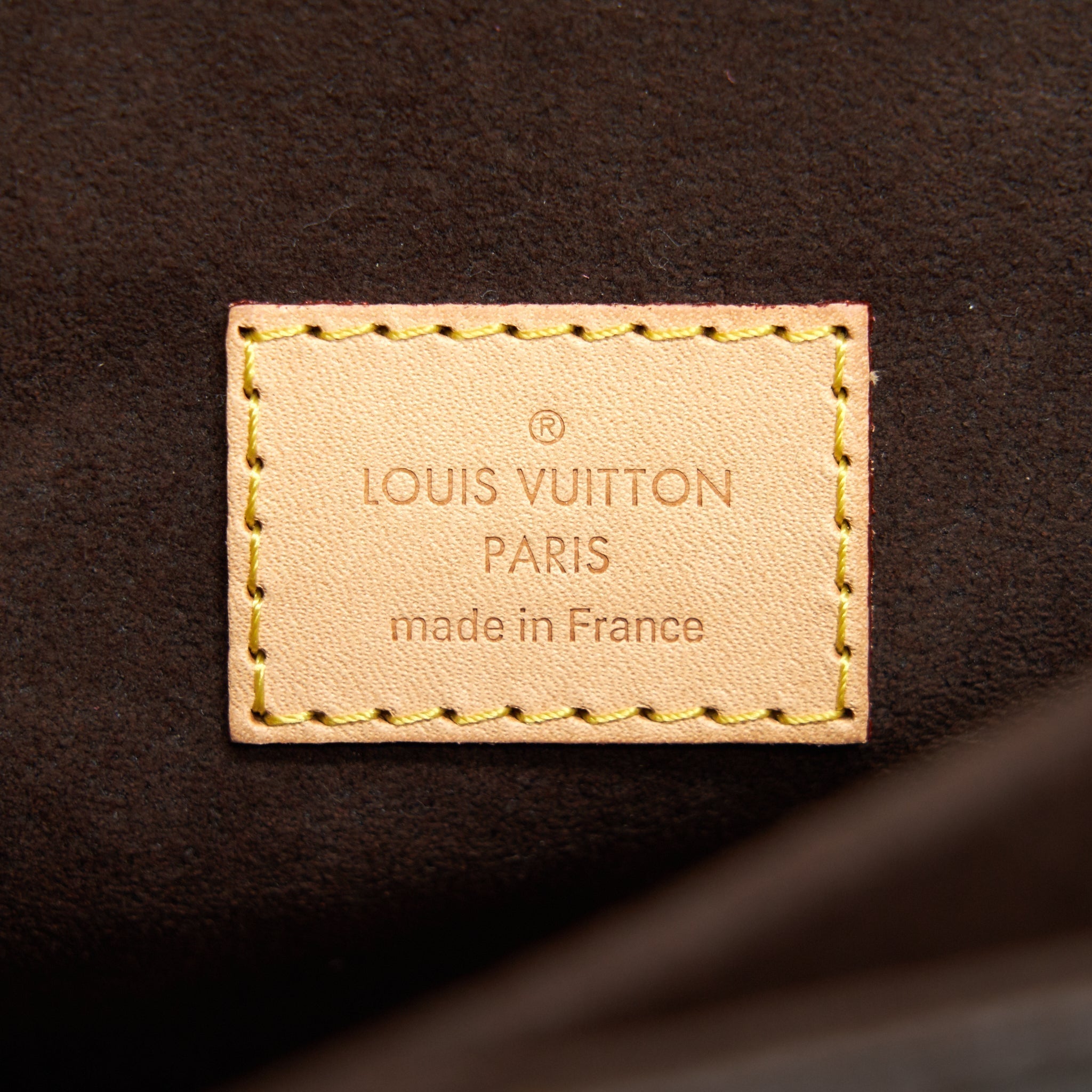 copy-of-louis-vuitton-pochette-metis-monogram