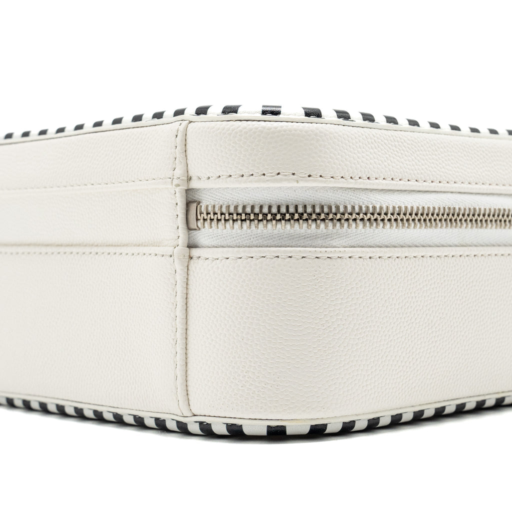 chanel-medium-filigree-camera-bag-caviar-white-black-shw
