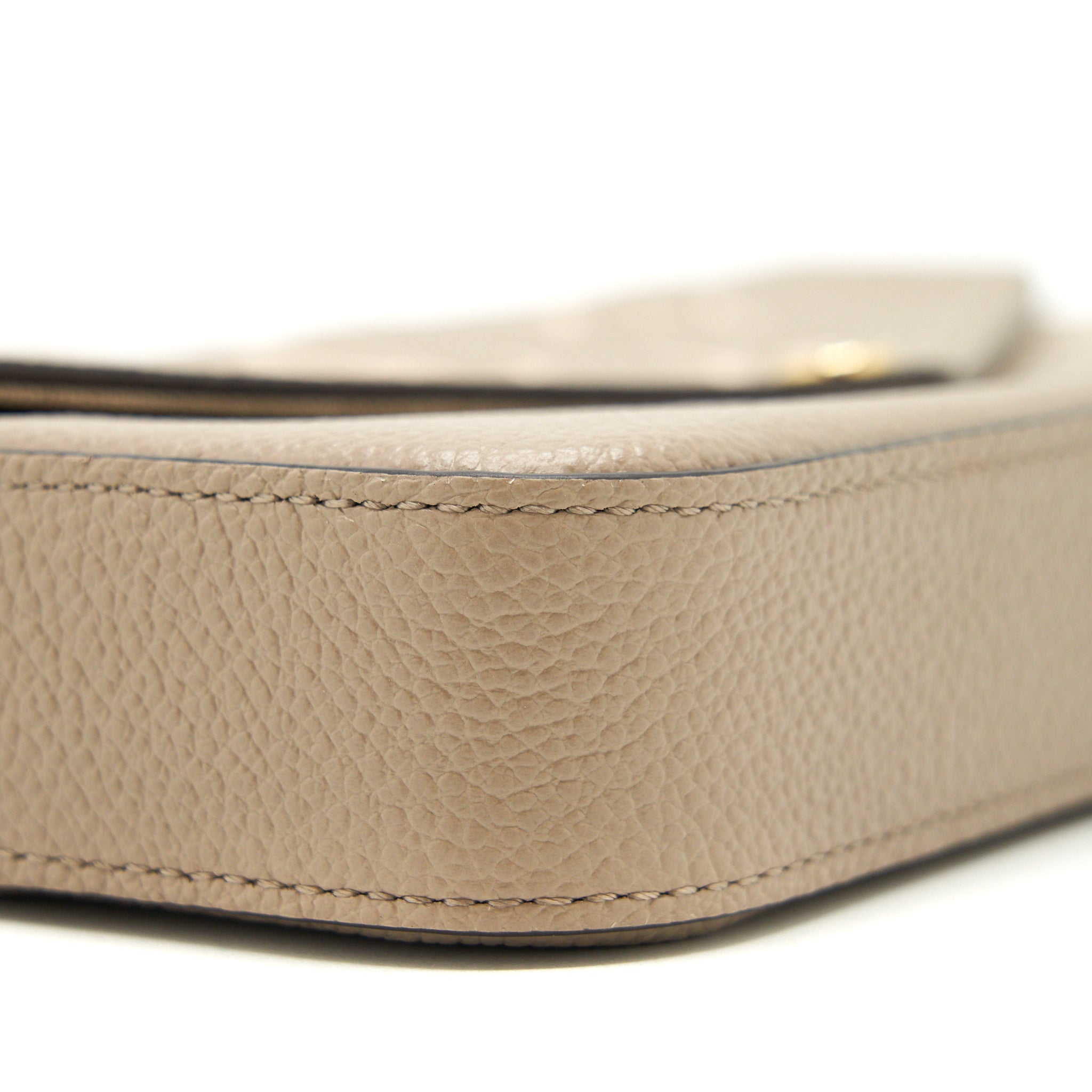 louis-vuitton-felicie-pochette-tourterelle-creme-ghw