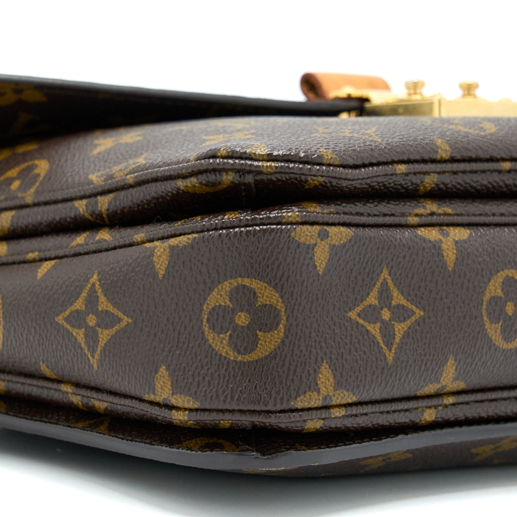 louis-vuitton-pochette-metis-monogram-canvas-ghw-3