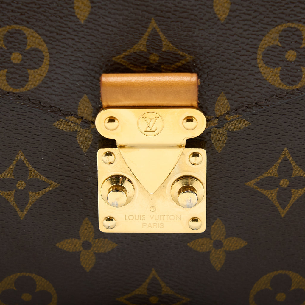 louis-vuitton-pochette-metis-monogram-canvas-ghw-3
