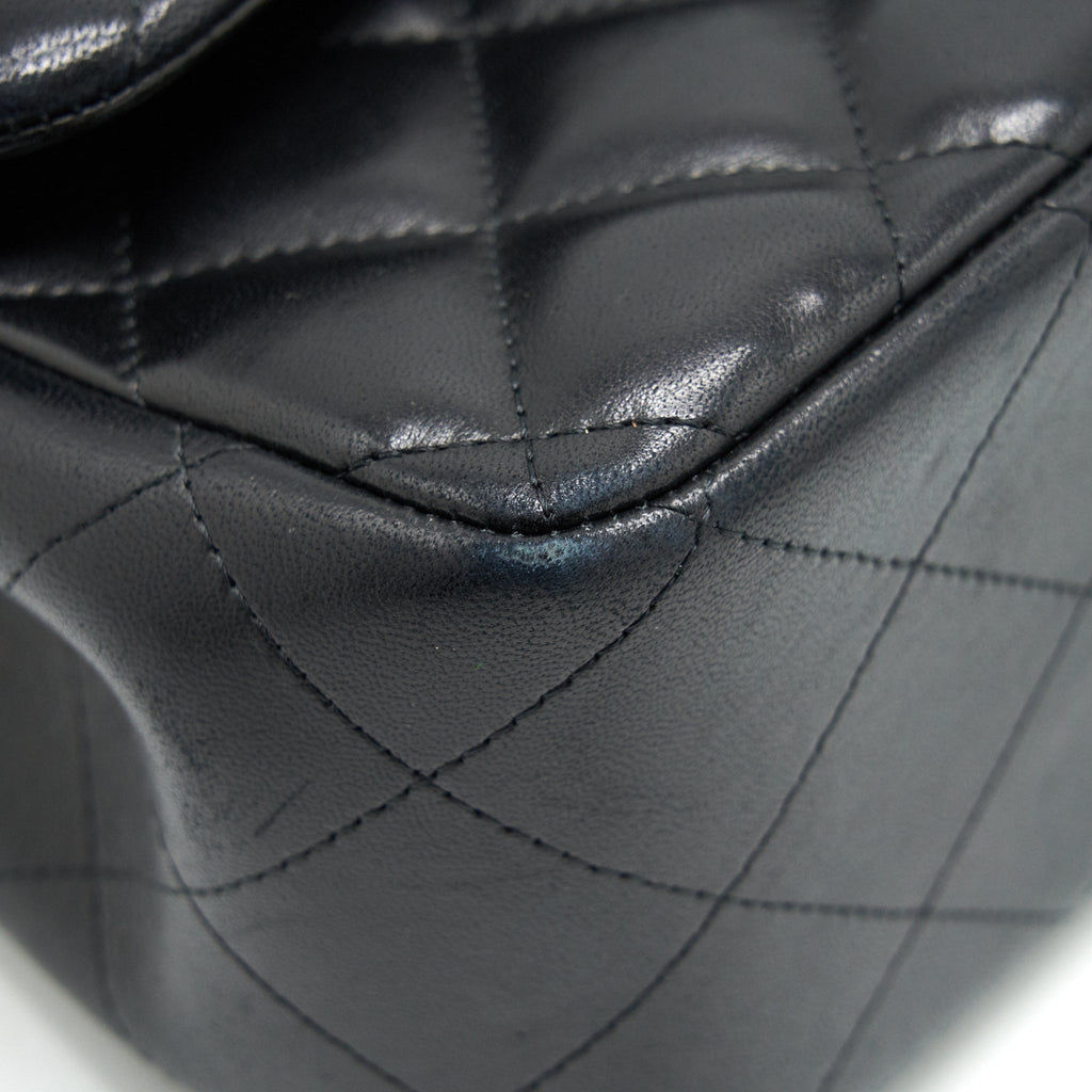 chanel-classic-jumbo-double-flap-bag-lambskin-black-ghw