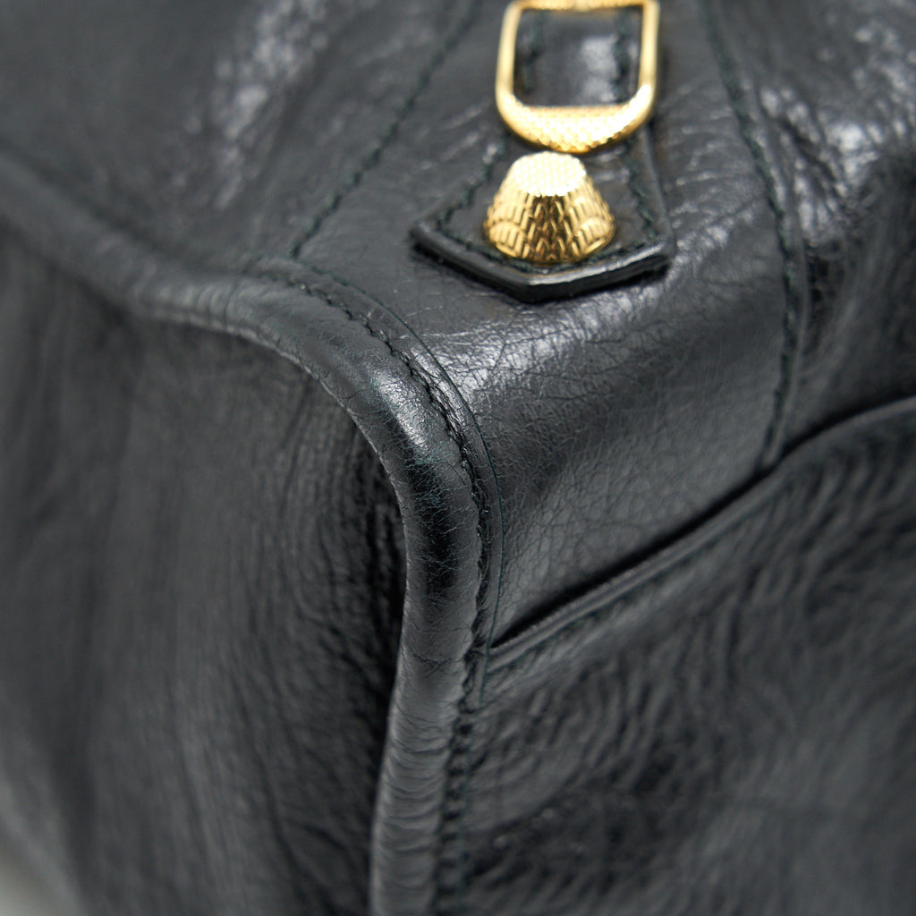 balenciaga-giant-city-bag-in-black