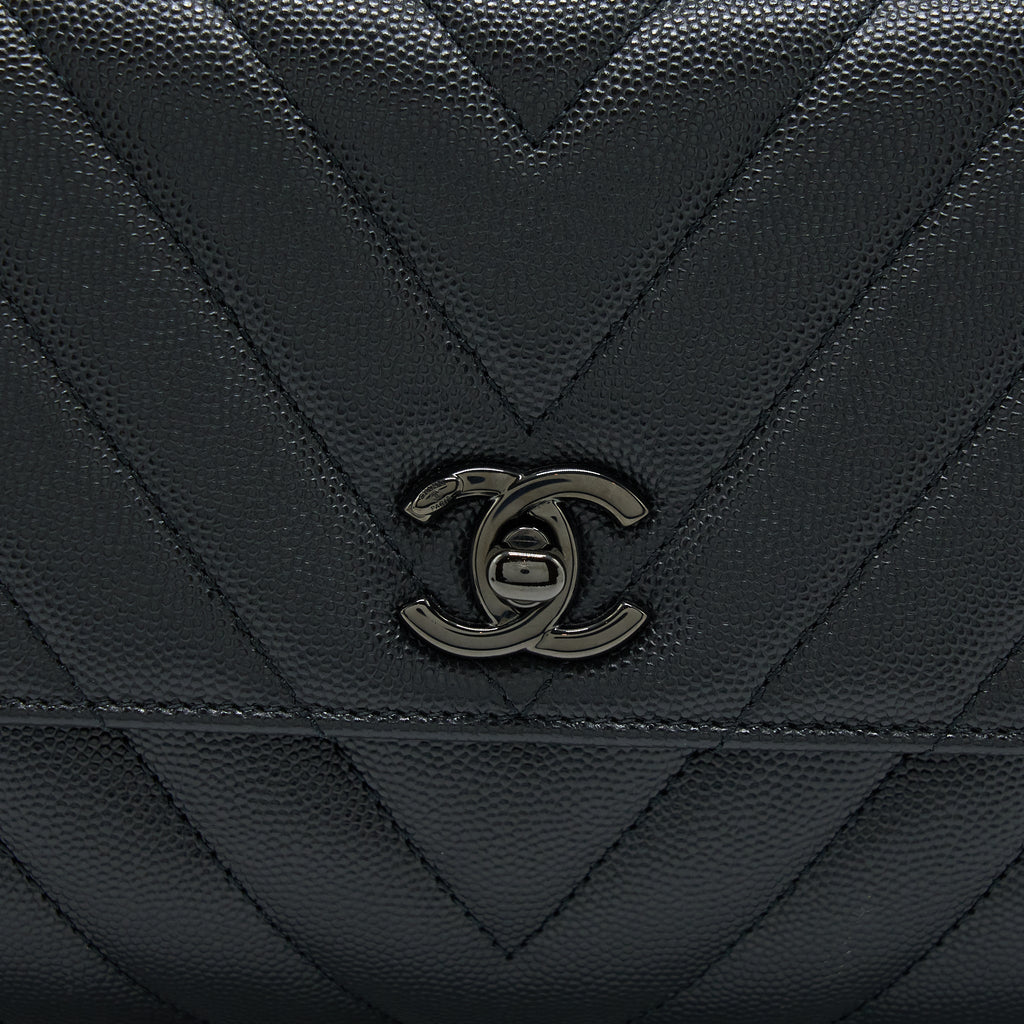 chanel-small-coco-handle-chevron-caviar-so-black