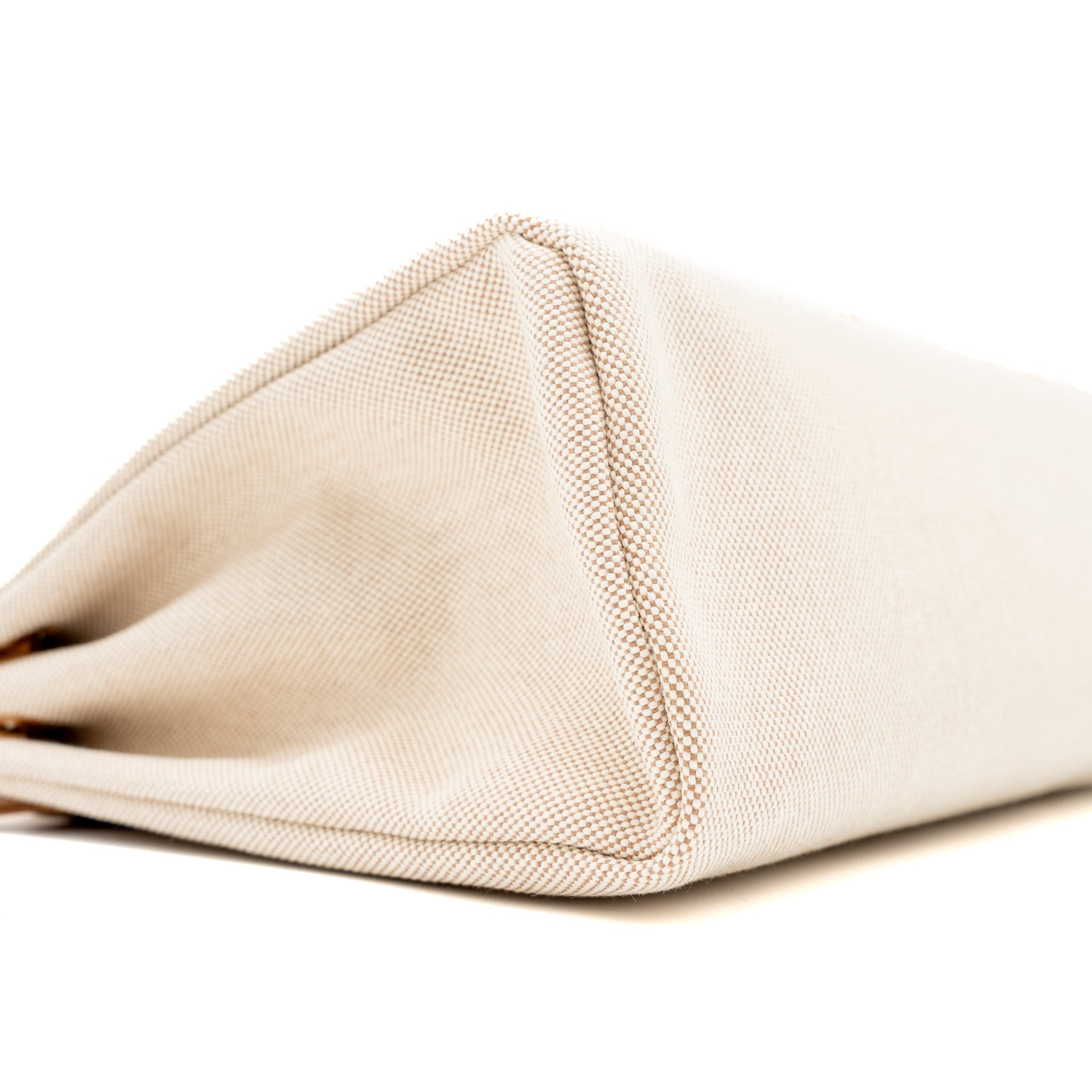 hermes-herbag-zip-31-toile-en-relief-canvas-leather-brides-sable-ecru-beige-nat-sable-shw-stamp-z