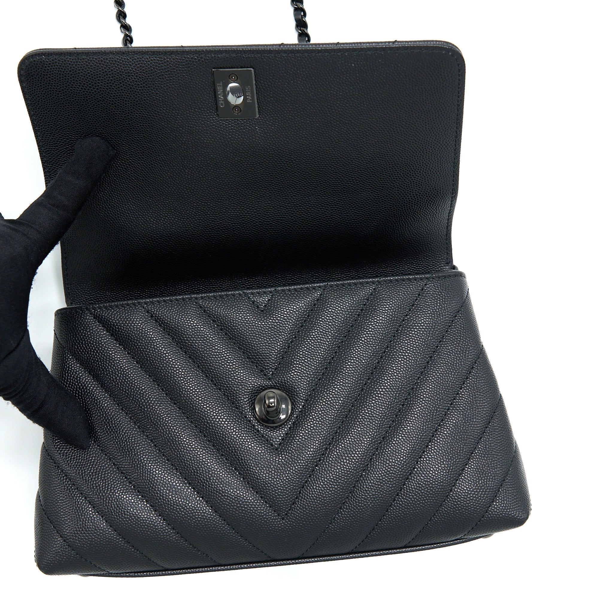 chanel-small-coco-handle-chevron-caviar-so-black