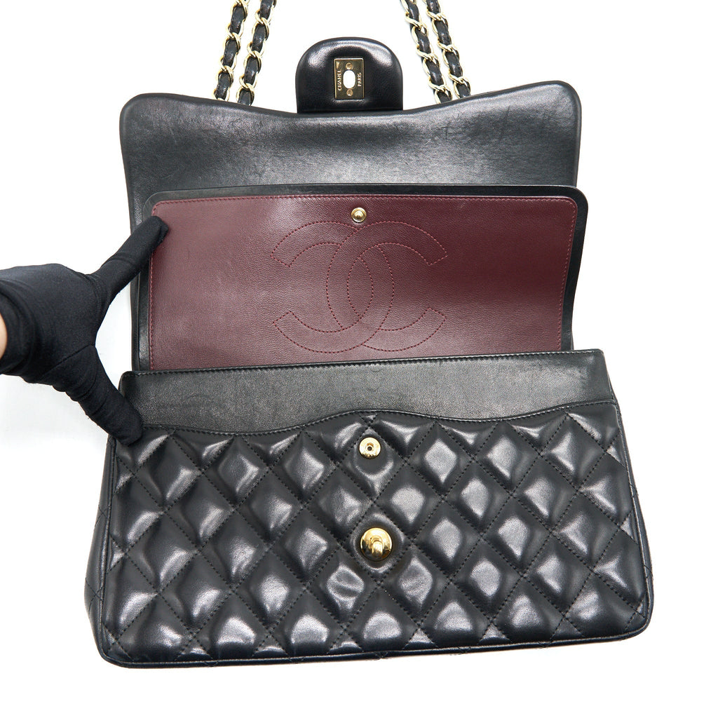 chanel-classic-jumbo-double-flap-bag-lambskin-black-ghw