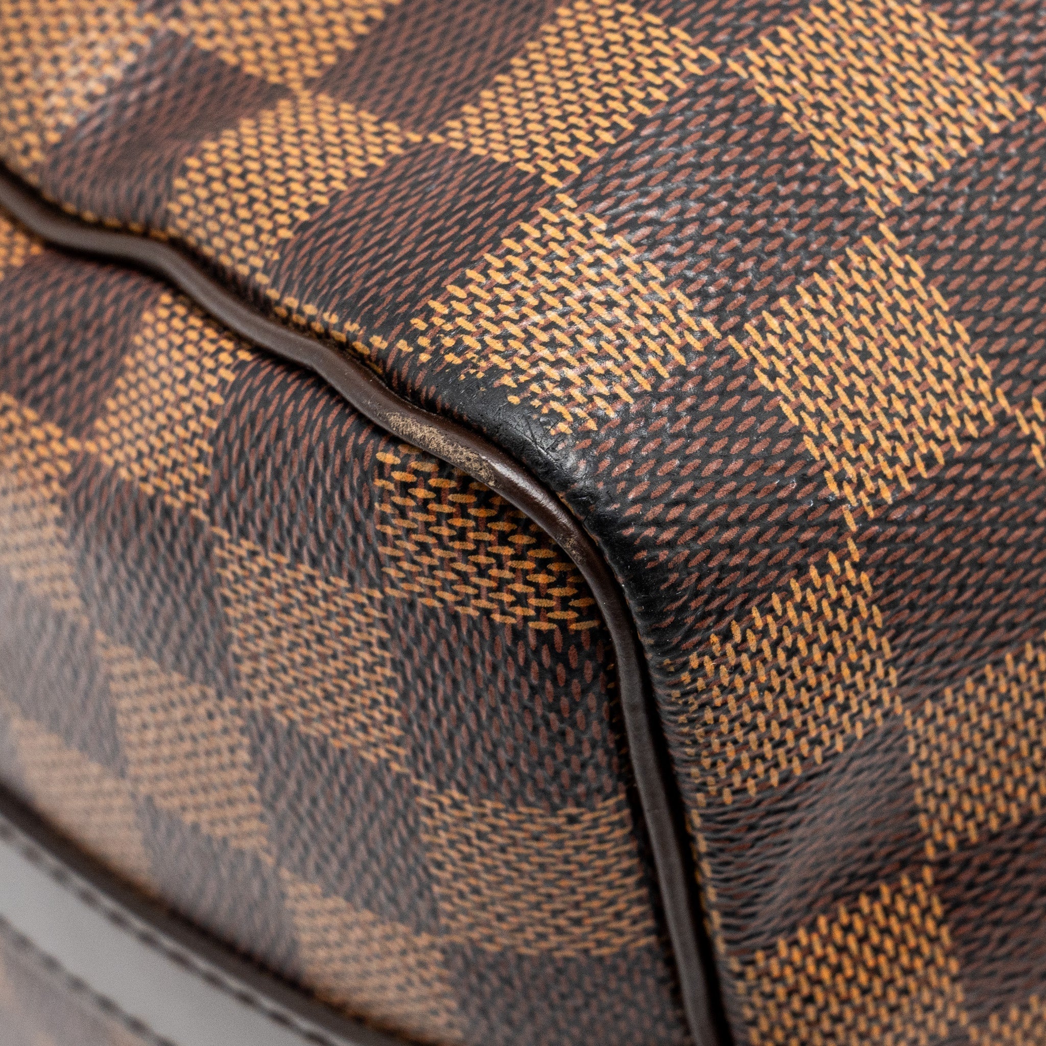 louis-vuitton-speedy-bandouliere-25-damier-ebene-ghw-2