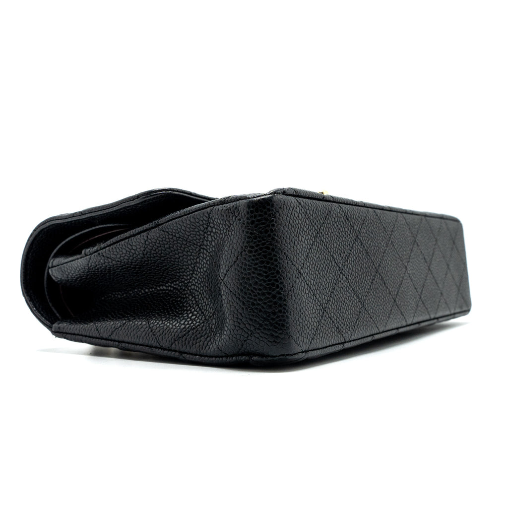 chanel-meedium-classic-double-flap-bag-caviar-black-ghw