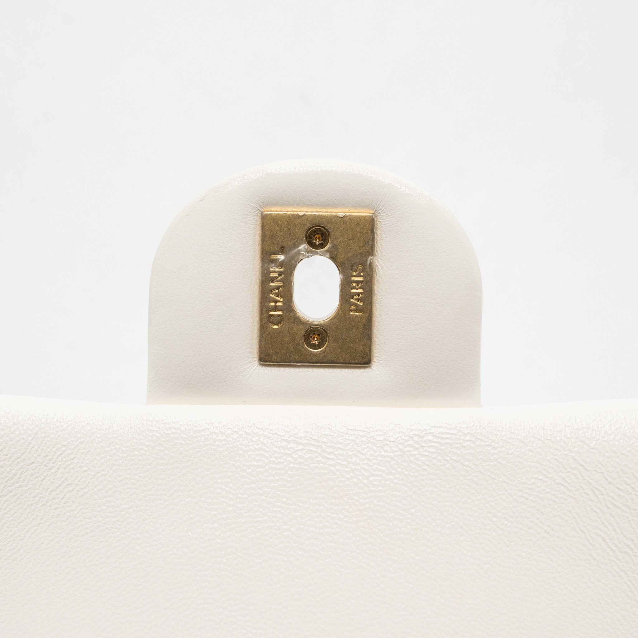 chanel-22s-giant-chain-flap-shoulder-bag-lambskin-white-brushed-ghw-microchip