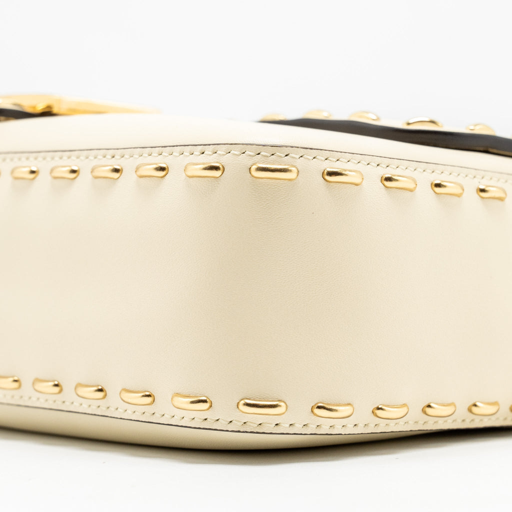 fendi-vitello-king-metal-stitch-baguette-lambskin-white-ghw
