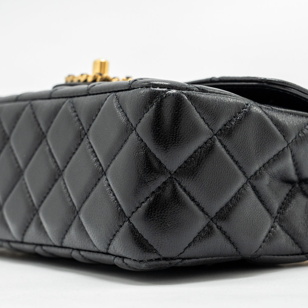chanel-detailed-top-handle-flap-bag-lambskin-black-ghw-microchip
