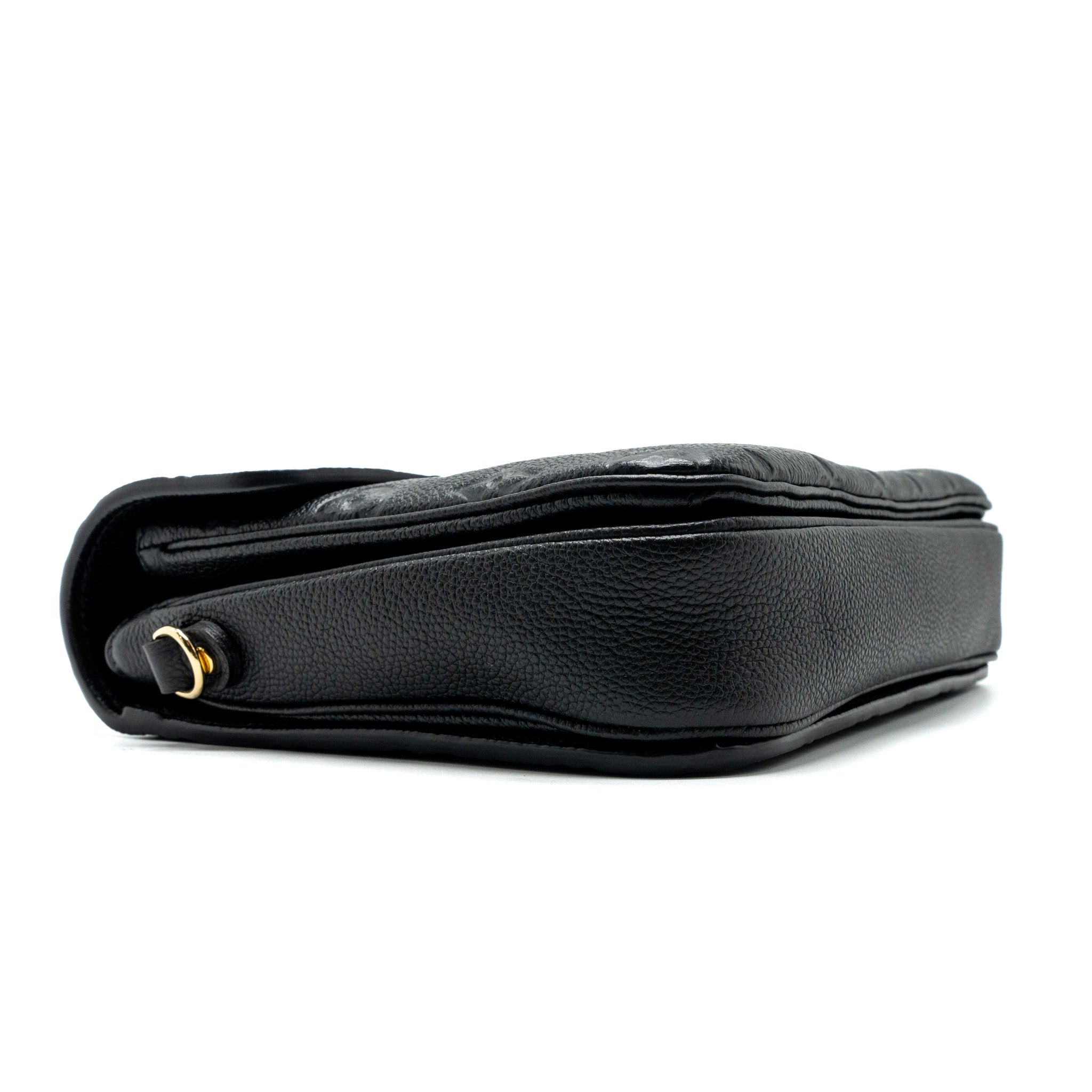 louis-vuitton-metis-pochette-monogram-empreinte-leather-black-ghwnew-version