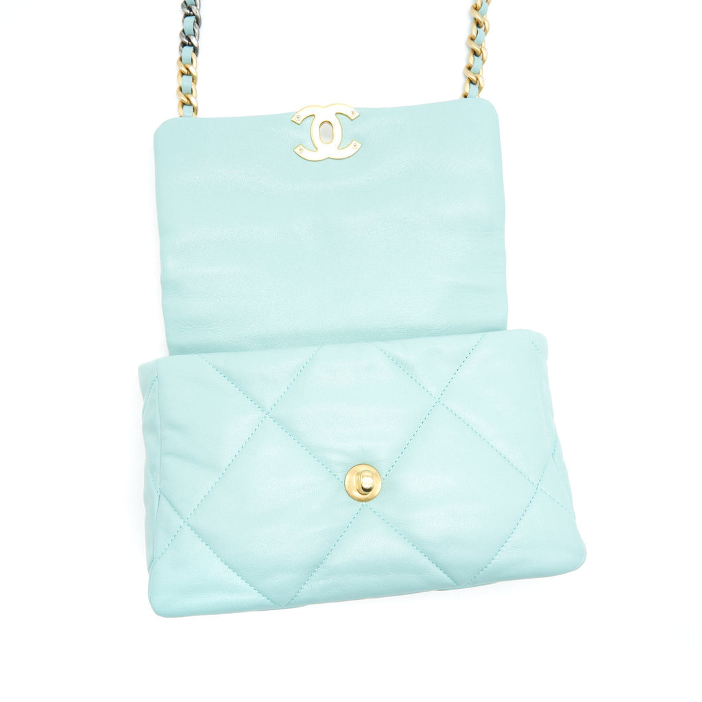 chanel-small-19-bag-light-blue