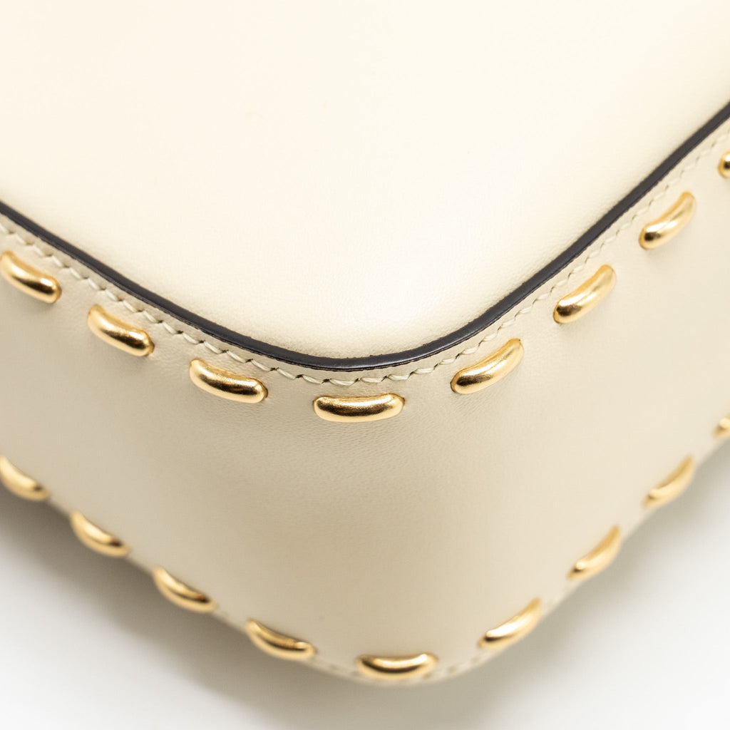 fendi-vitello-king-metal-stitch-baguette-lambskin-white-ghw