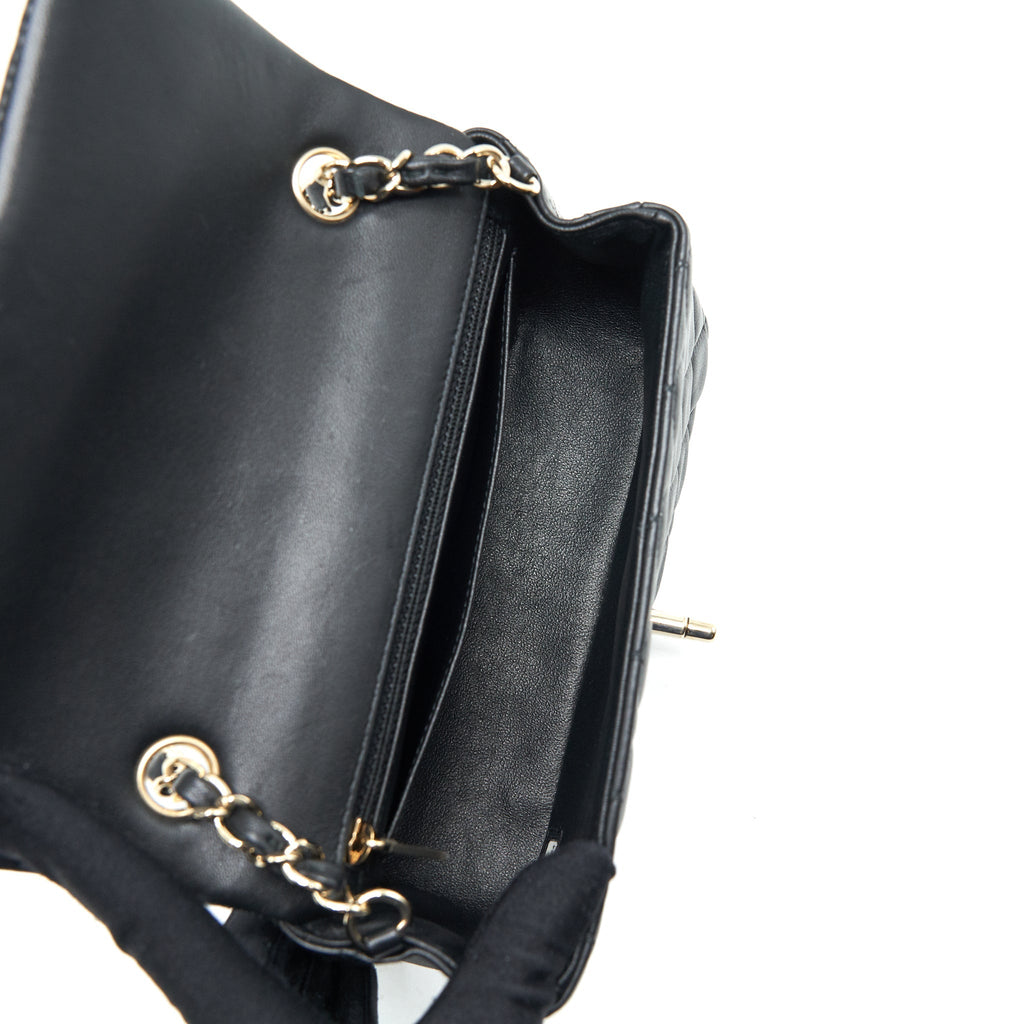 chanel-mini-rectangular-flap-bag-lambskin-black-lghw