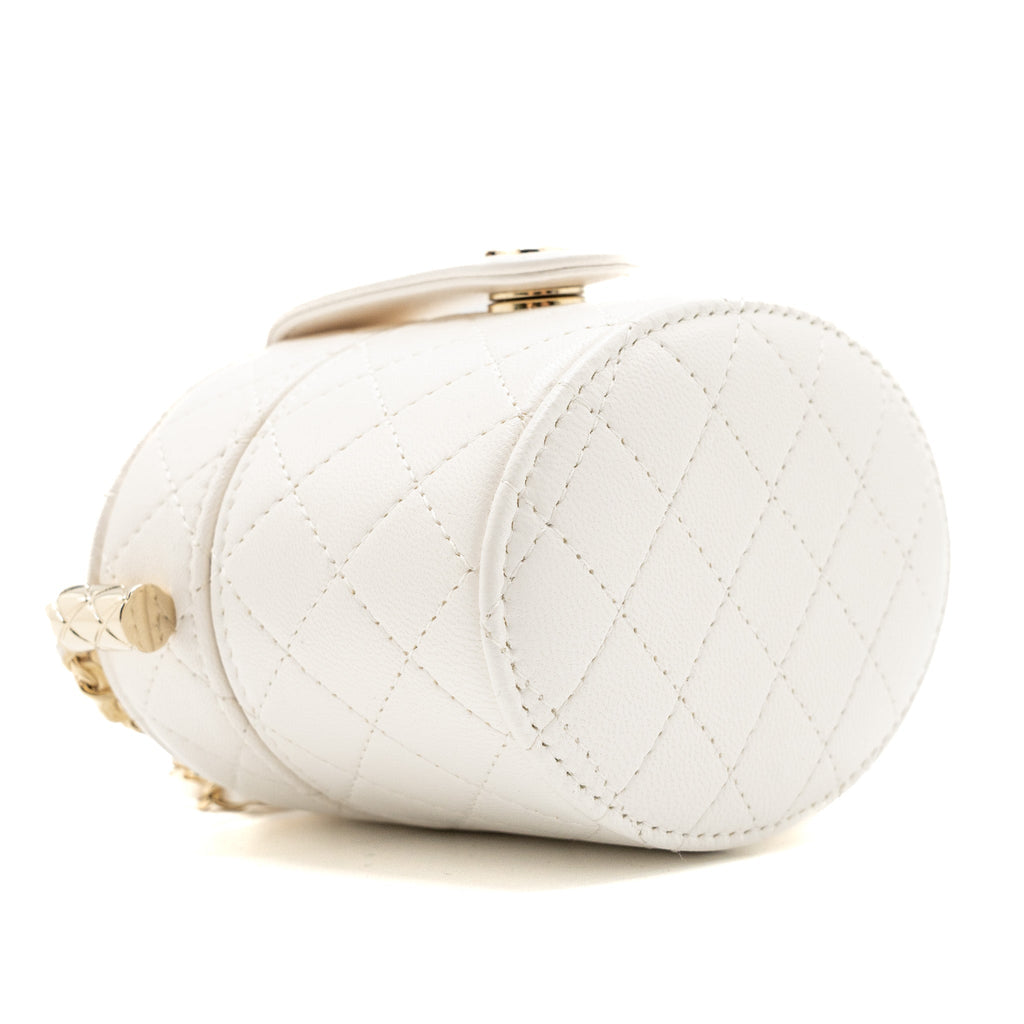 chanel-mini-vanity-with-chain-lambskin-white-lghw