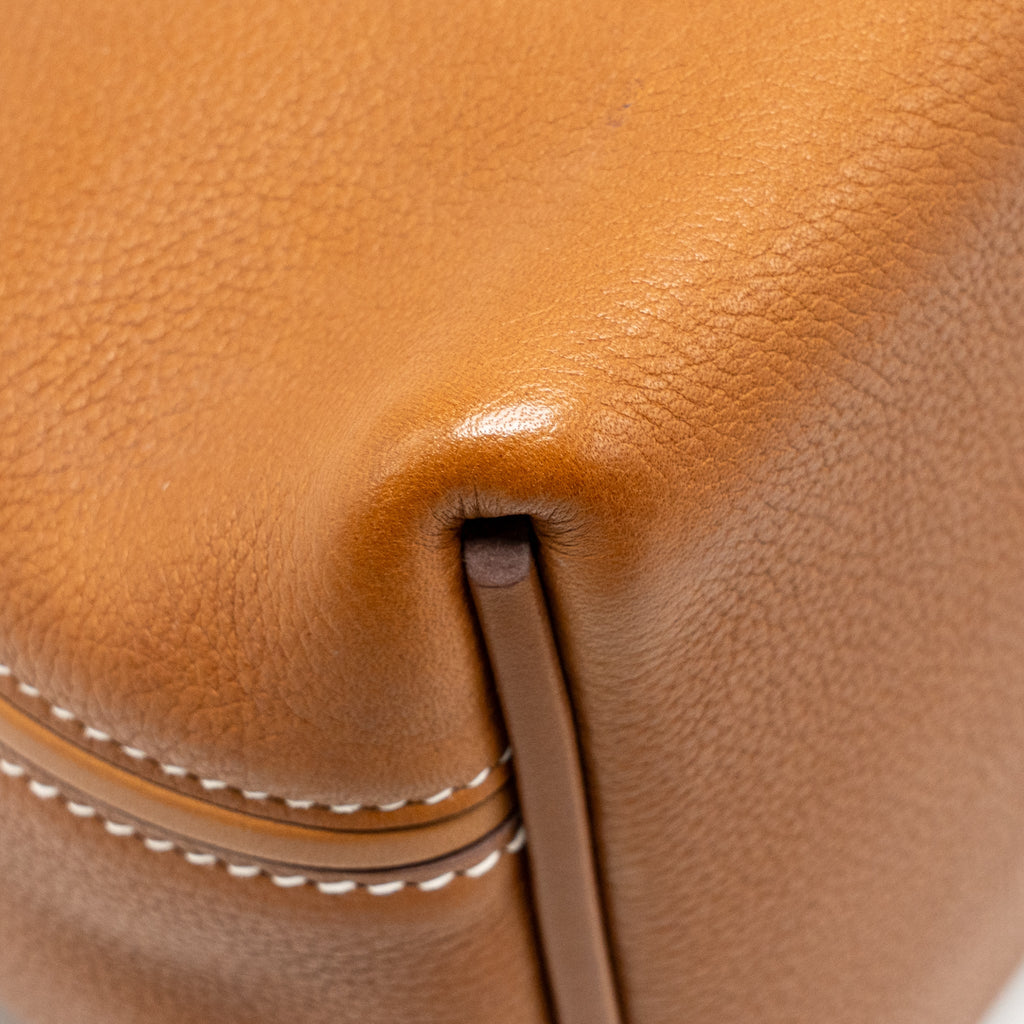 hermes-24-24-2424-29-bag-barenia-faubourg-fauve-shw-stamp-d